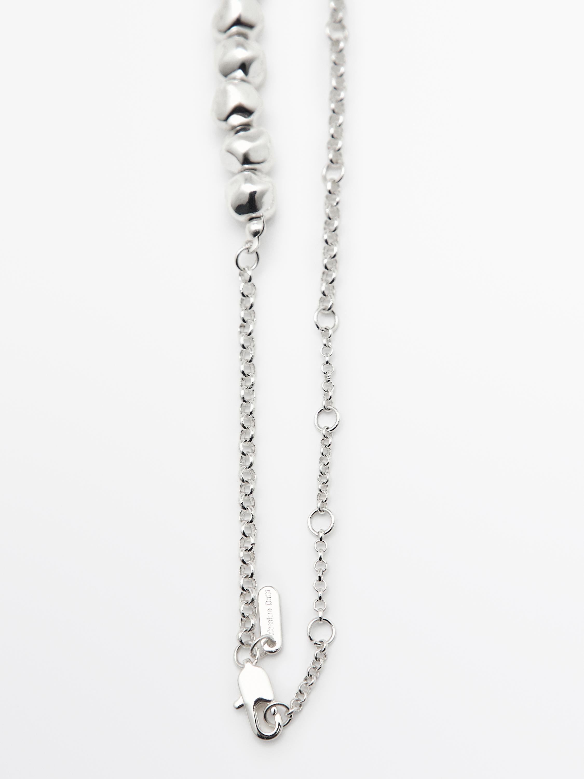 Necklace with ball details