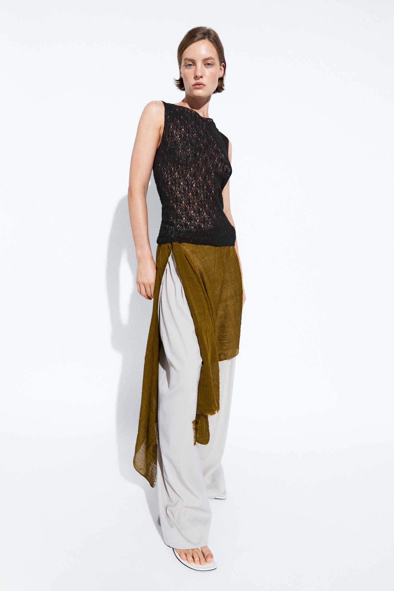Sleeveless open-knit top — BLACK