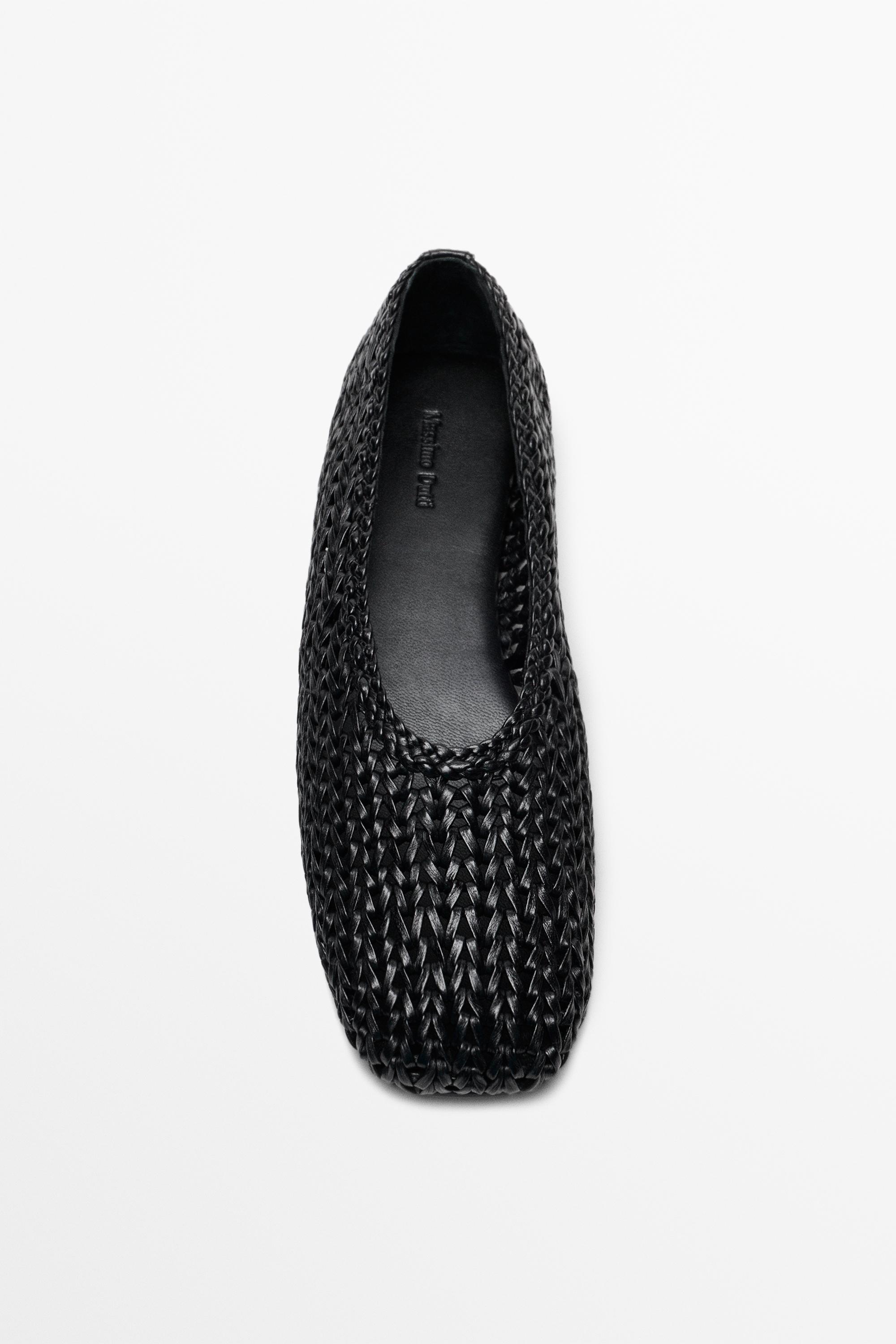 Braided sheepskin ballet flats · Black · Balletâ Flats | Massimo Dutti