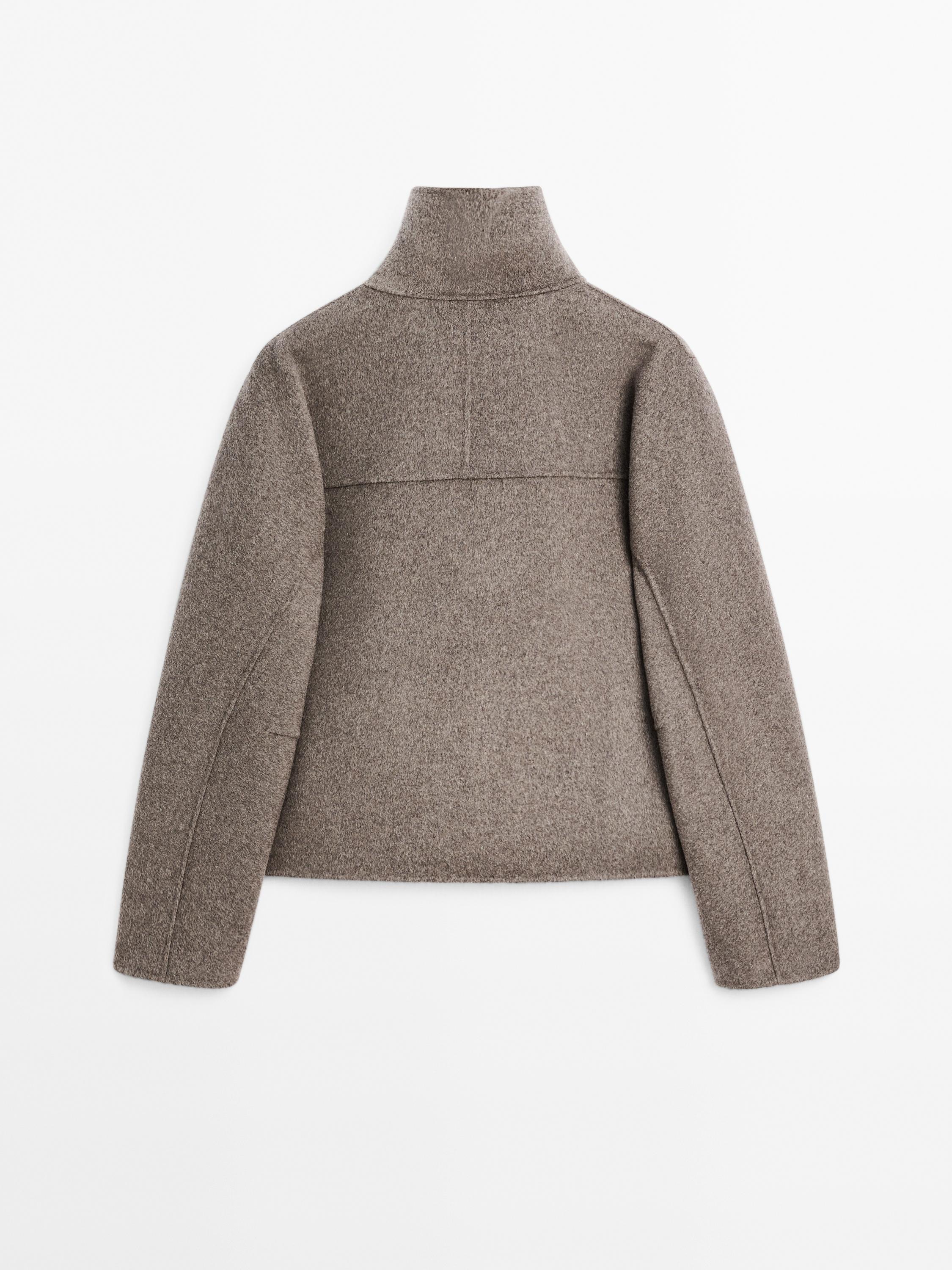 Short high neck wool blend coat