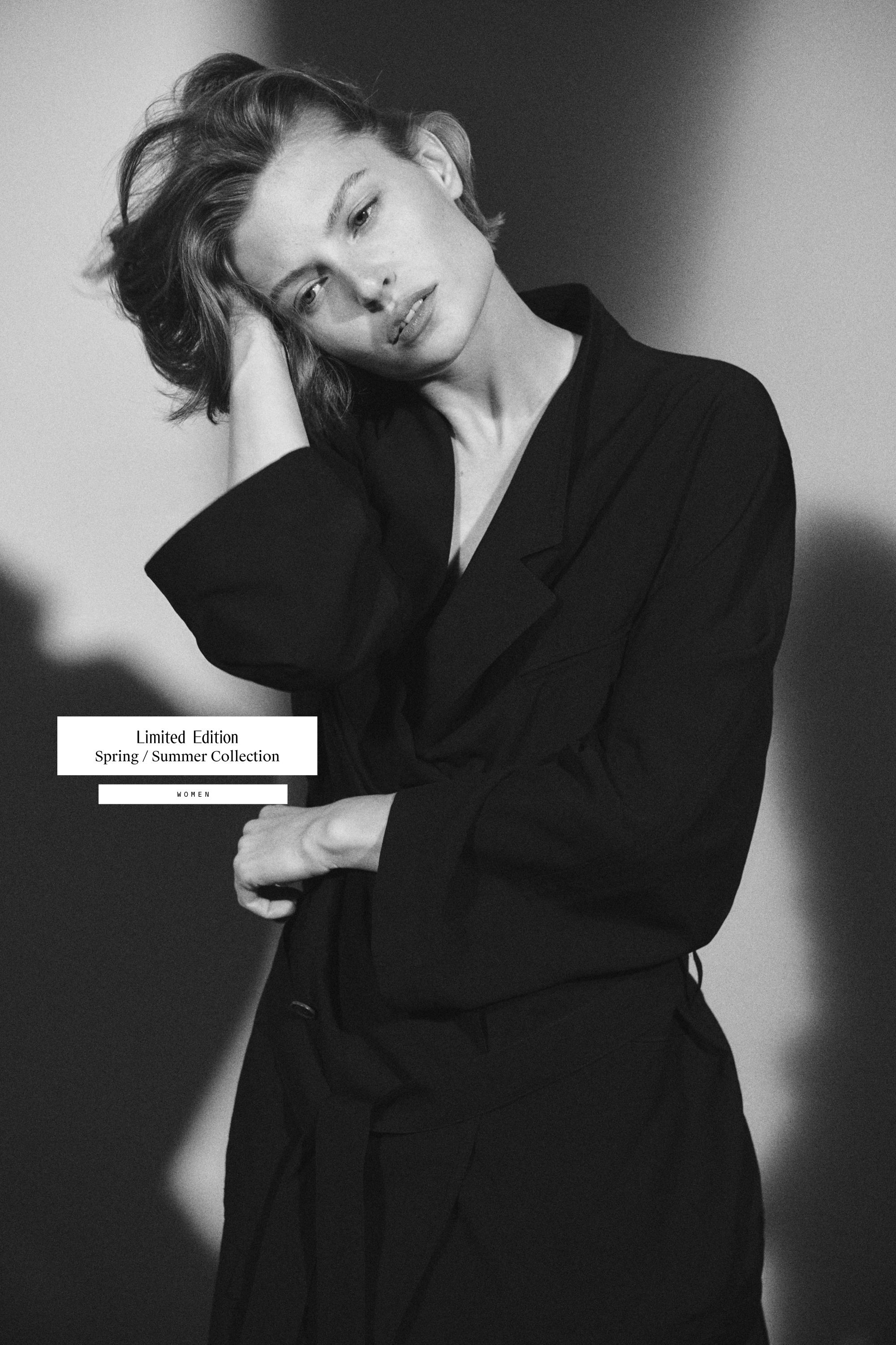 Flowing oversize blazer with belt detail - LIMITED EDITION — BLACK