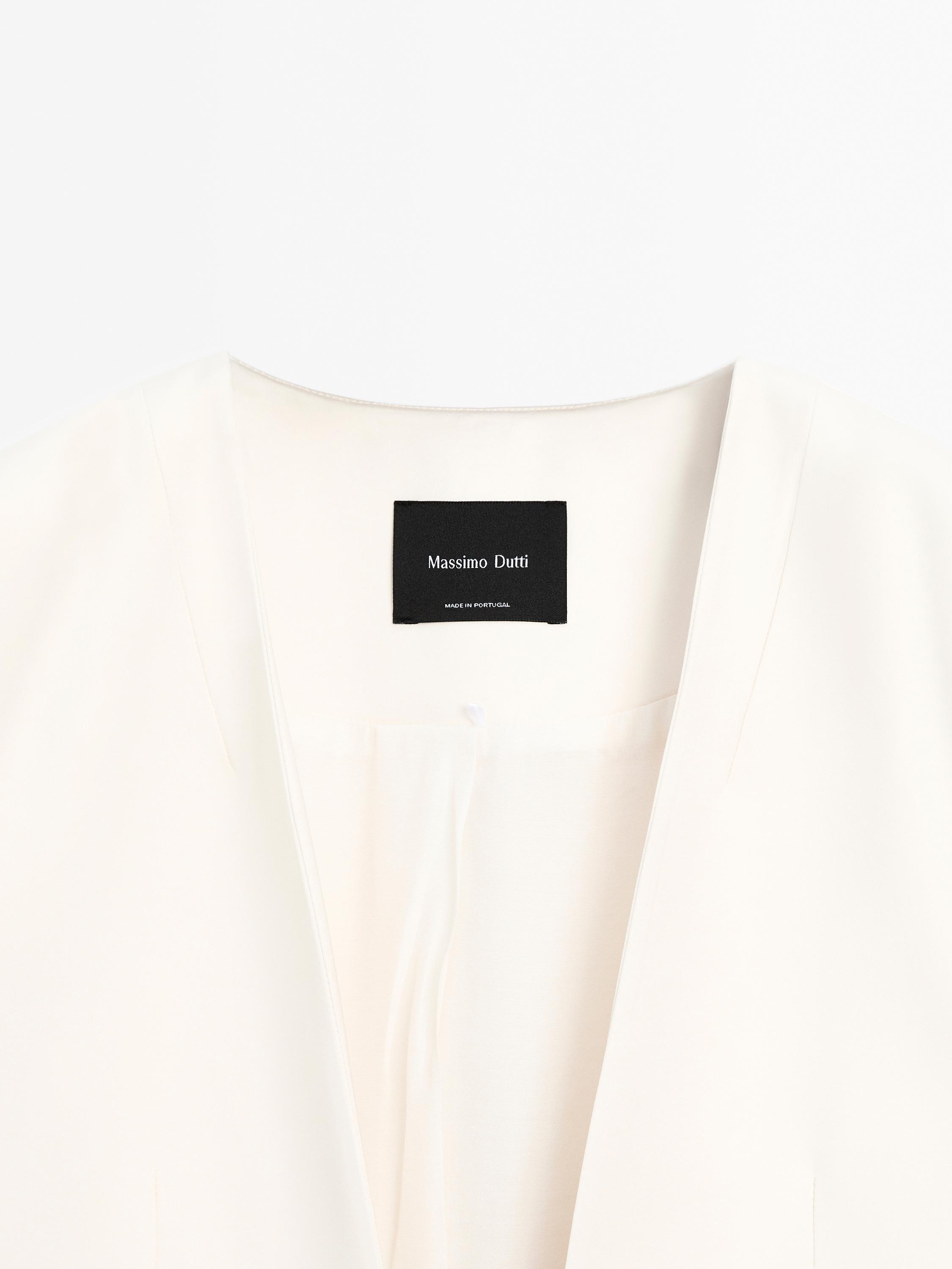 Crepe lace-up blazer