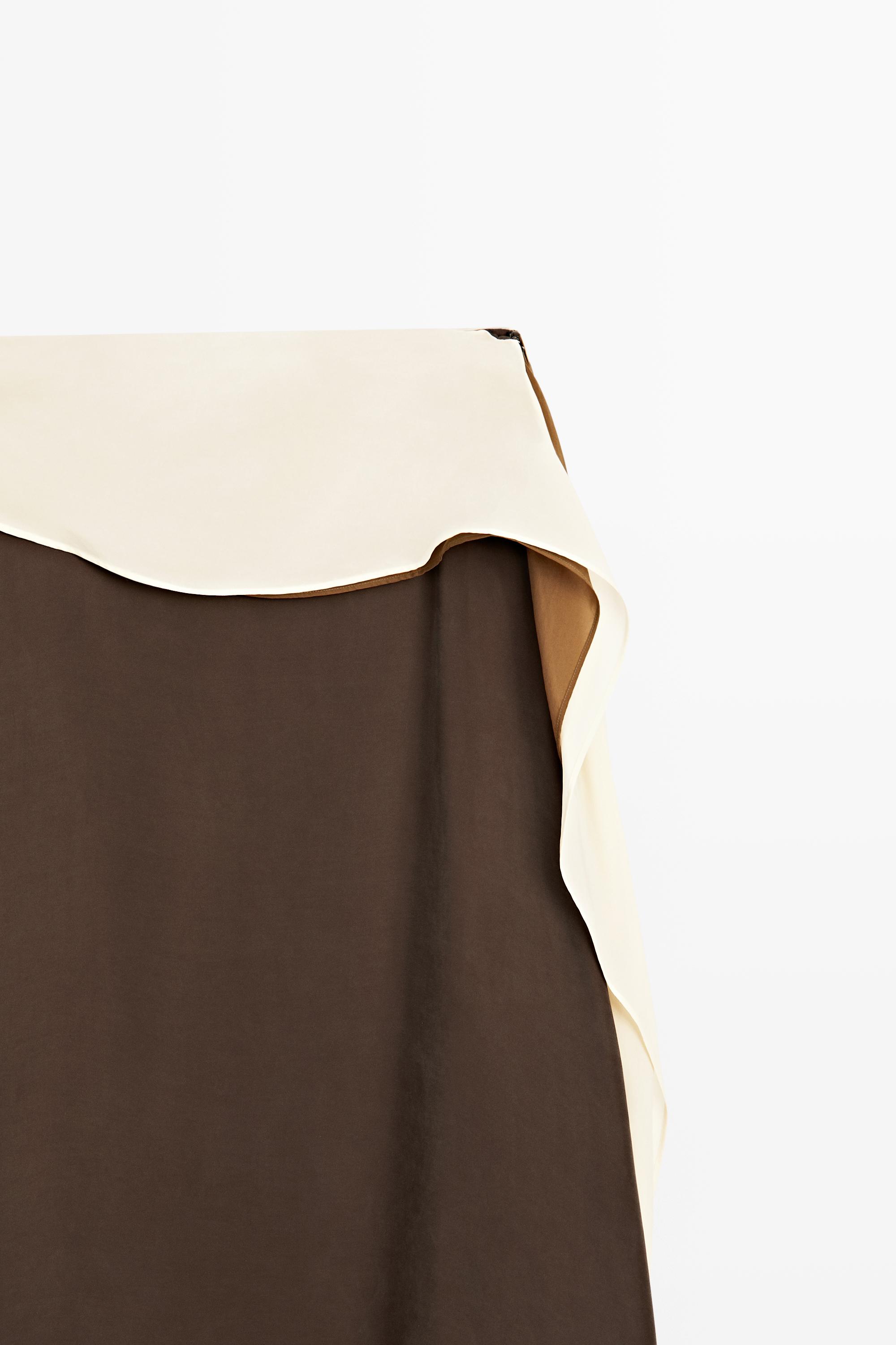 Contrast Ruffle Midi Skirt — BROWN