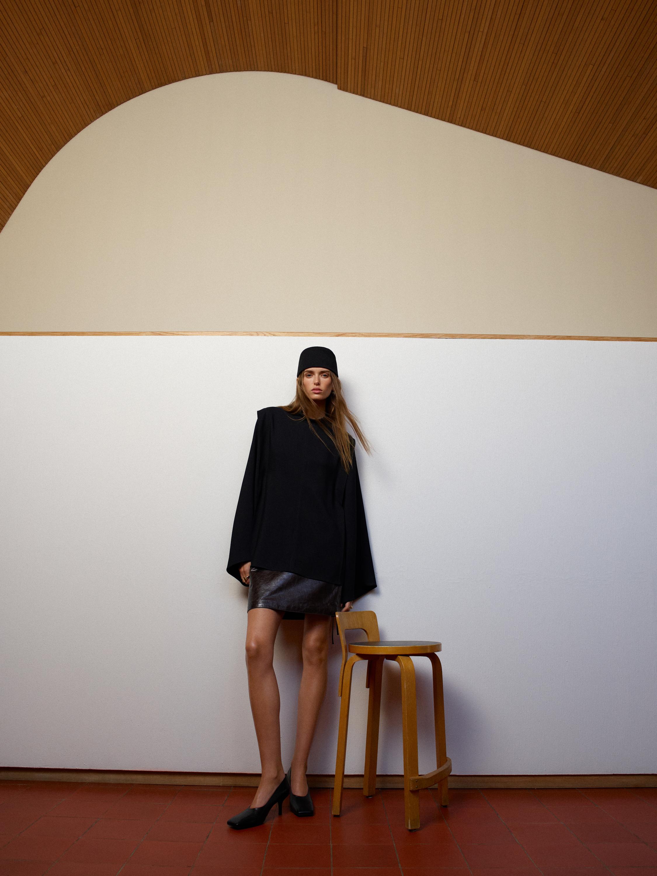 Nappa leather mini skirt