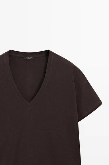 Flowing cropped fit V-neck T-shirt — BROWN 4