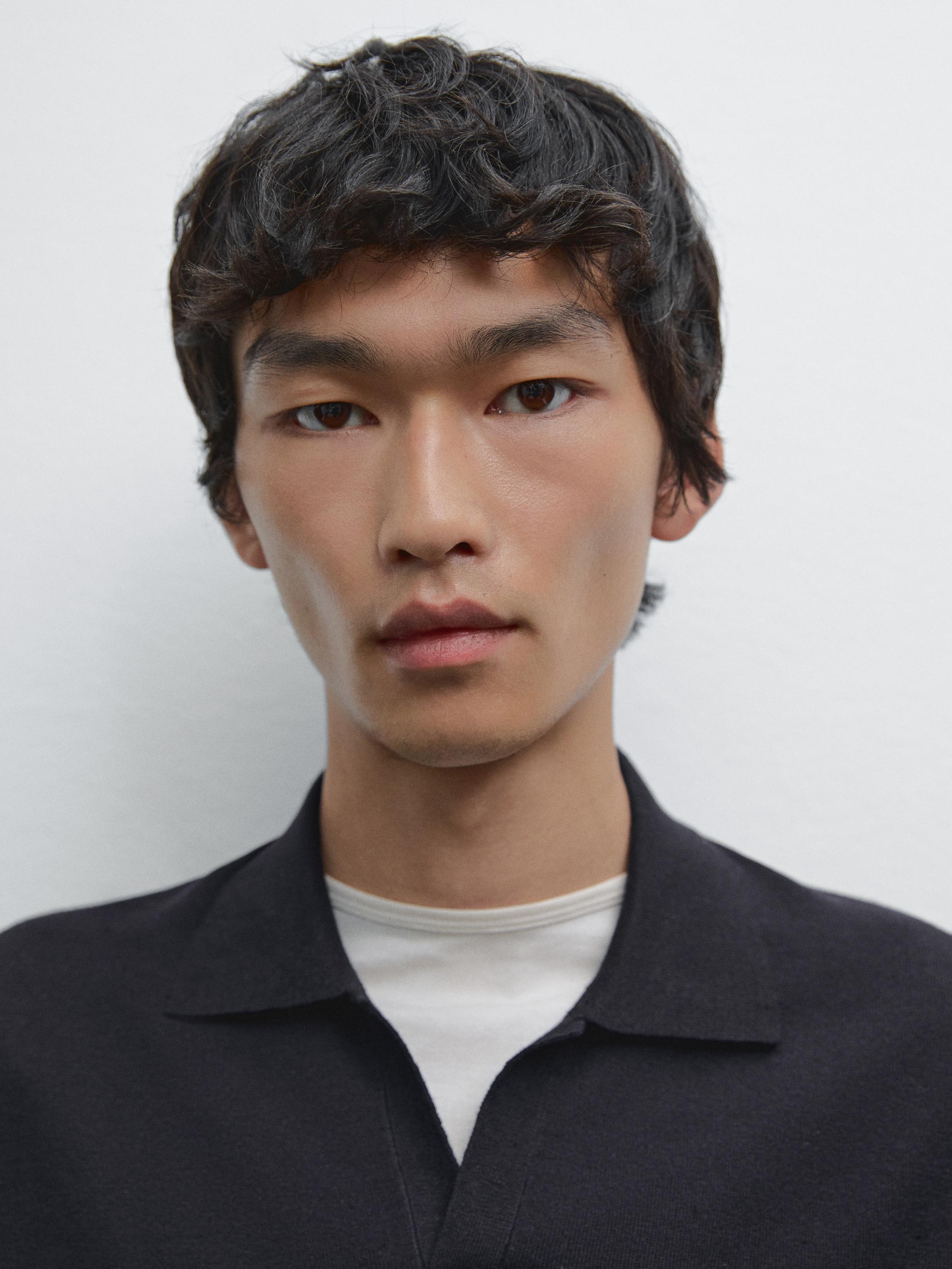 Linen blend knit V-neck polo shirt