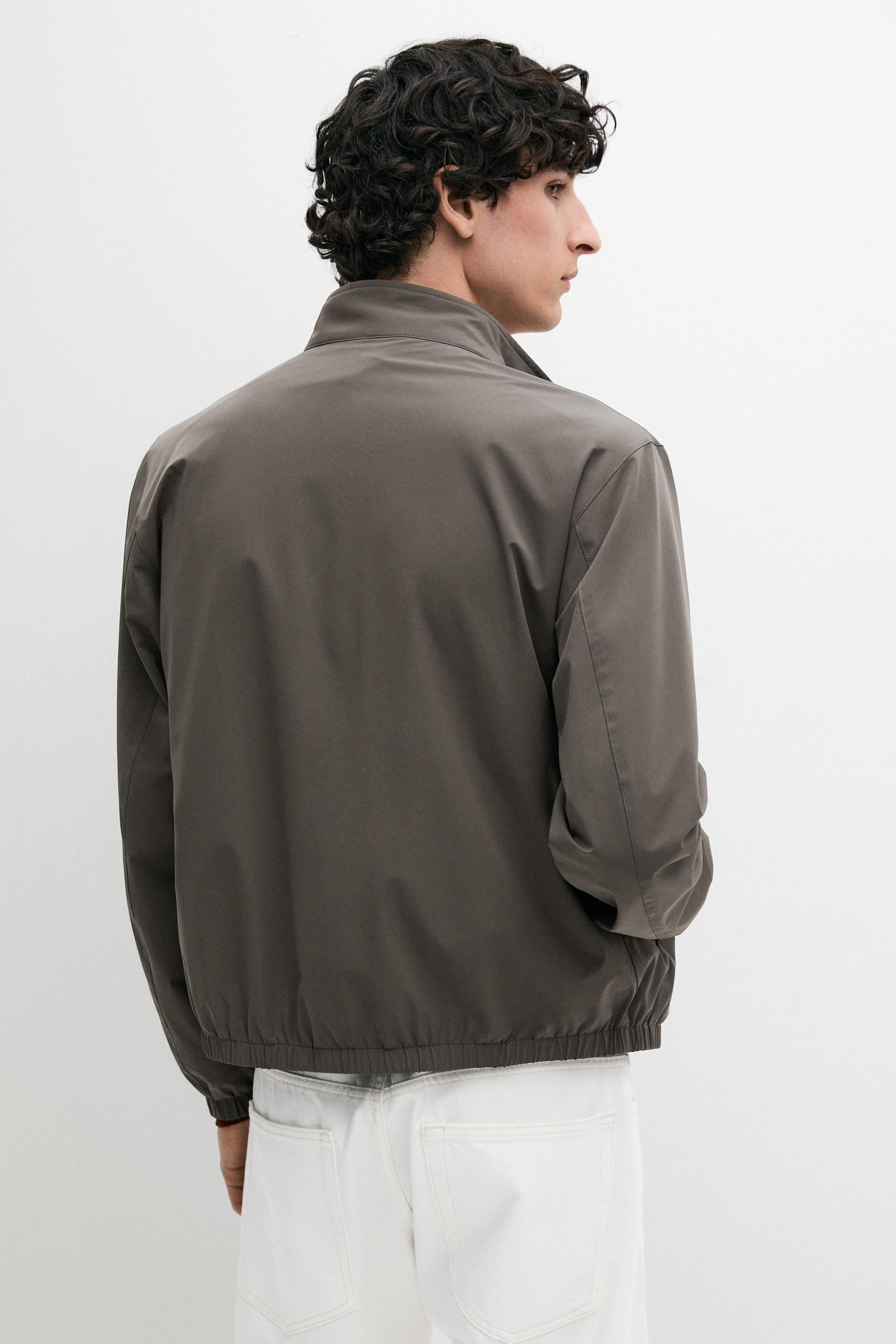 Short reversible jacket — GREY