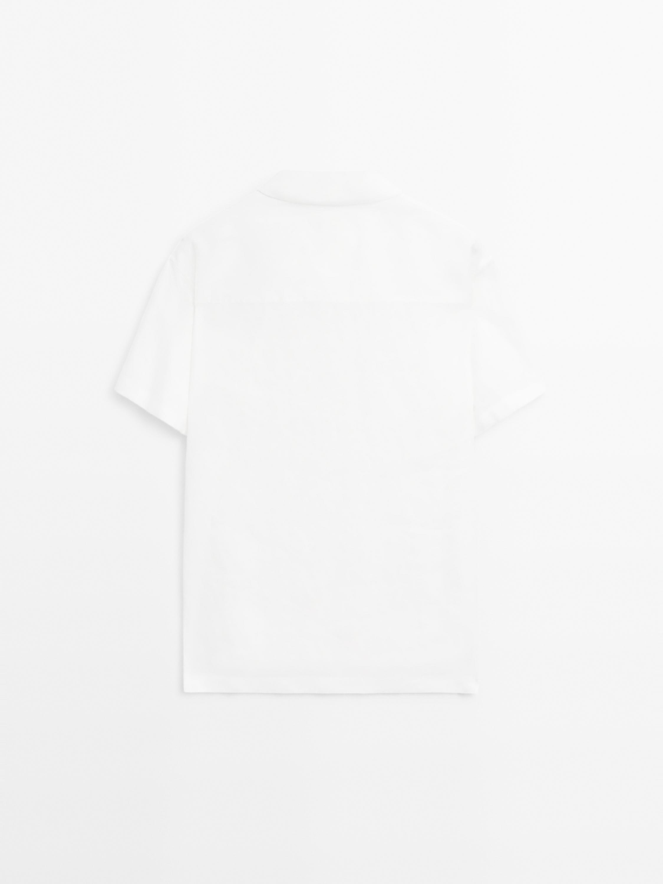 Camisa regular fit manga corta