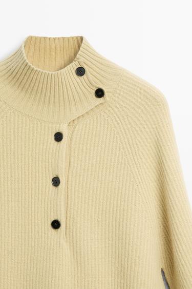 100% wool knit cape with button detail — OLIVE 4