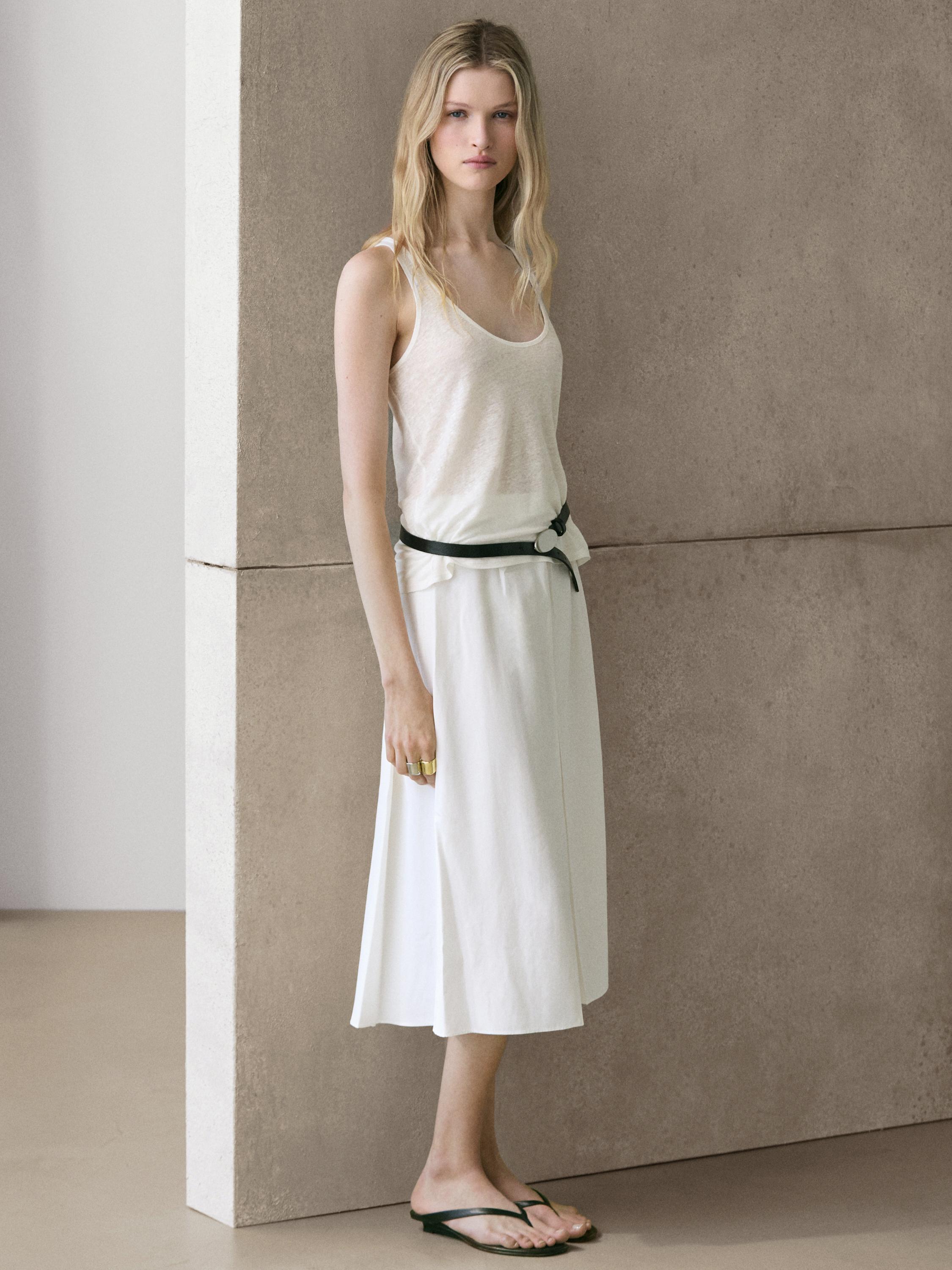 Midi skirt with box pleats — WHITE