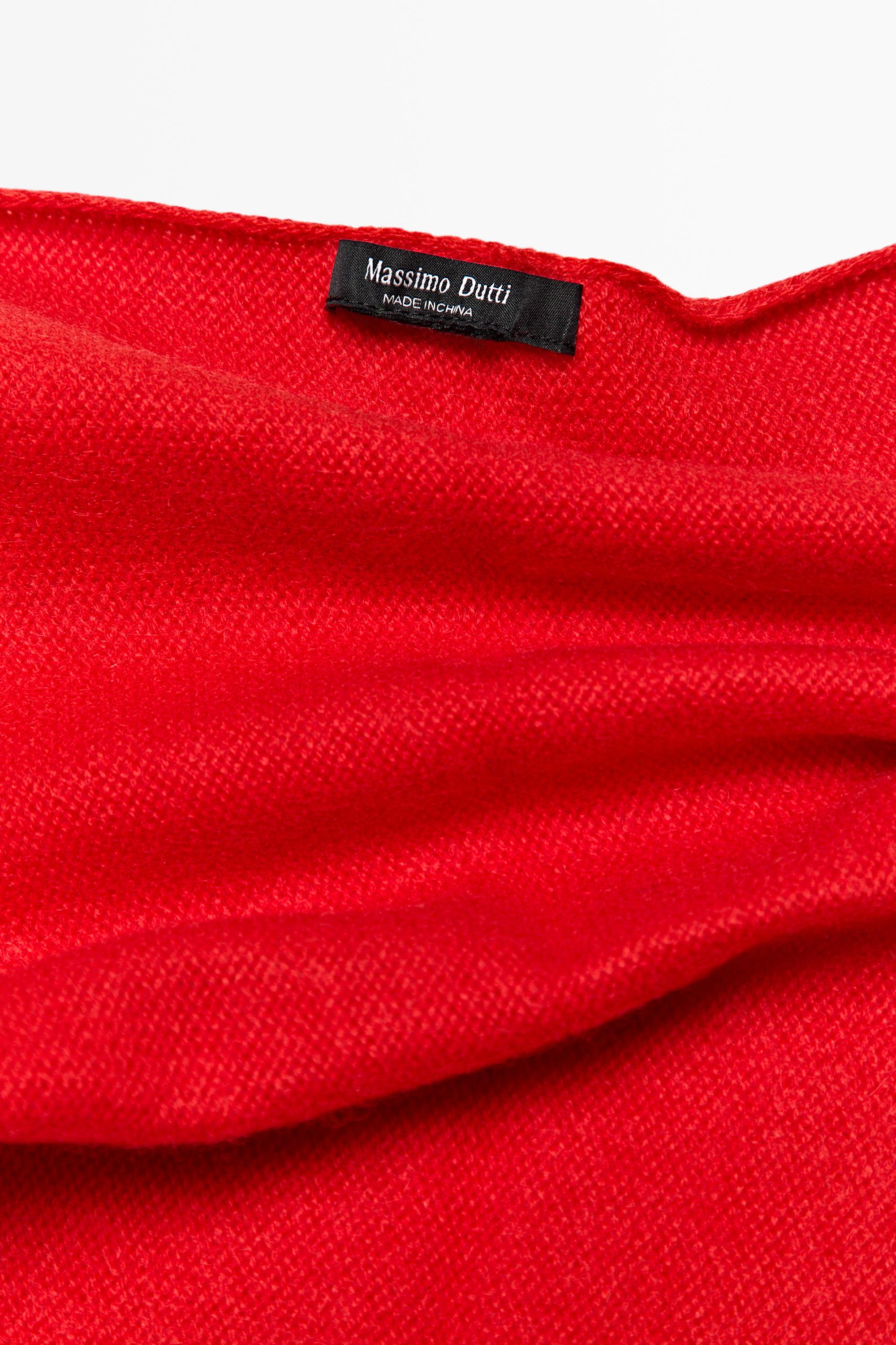 100% Cashmere Bandana — RED