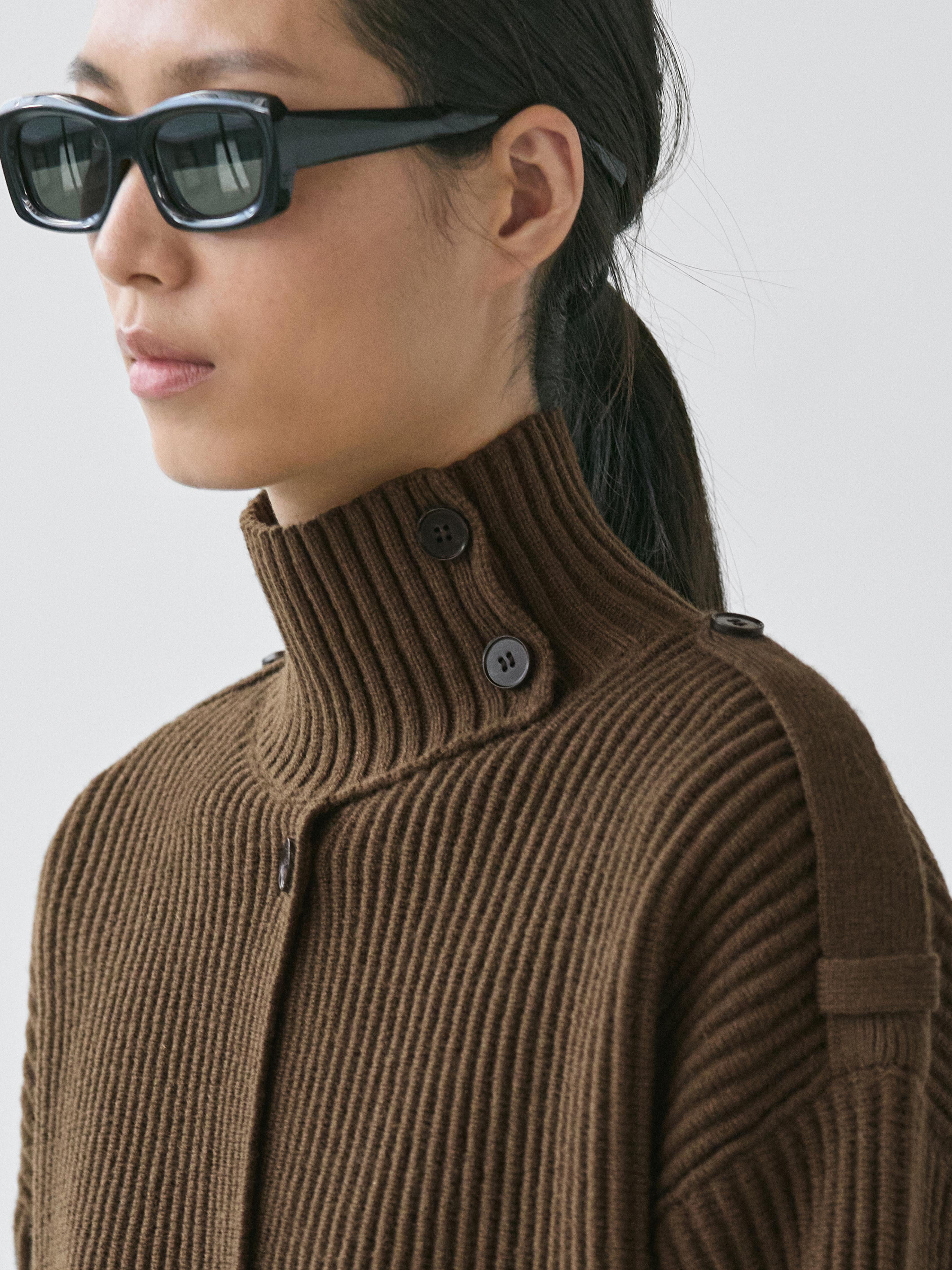 Wool knit cardigan with button details