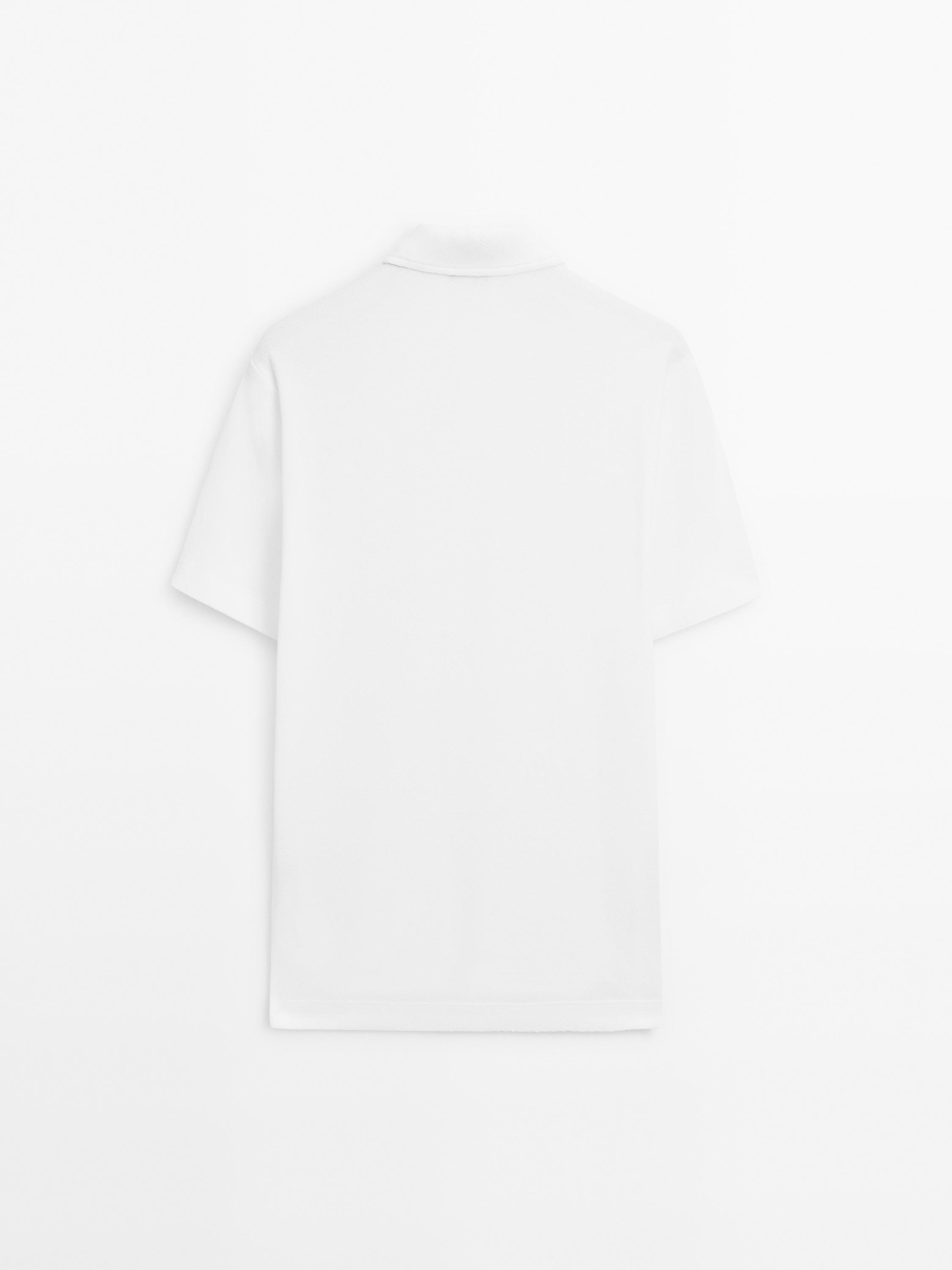 100% cotton textured knit polo shirt