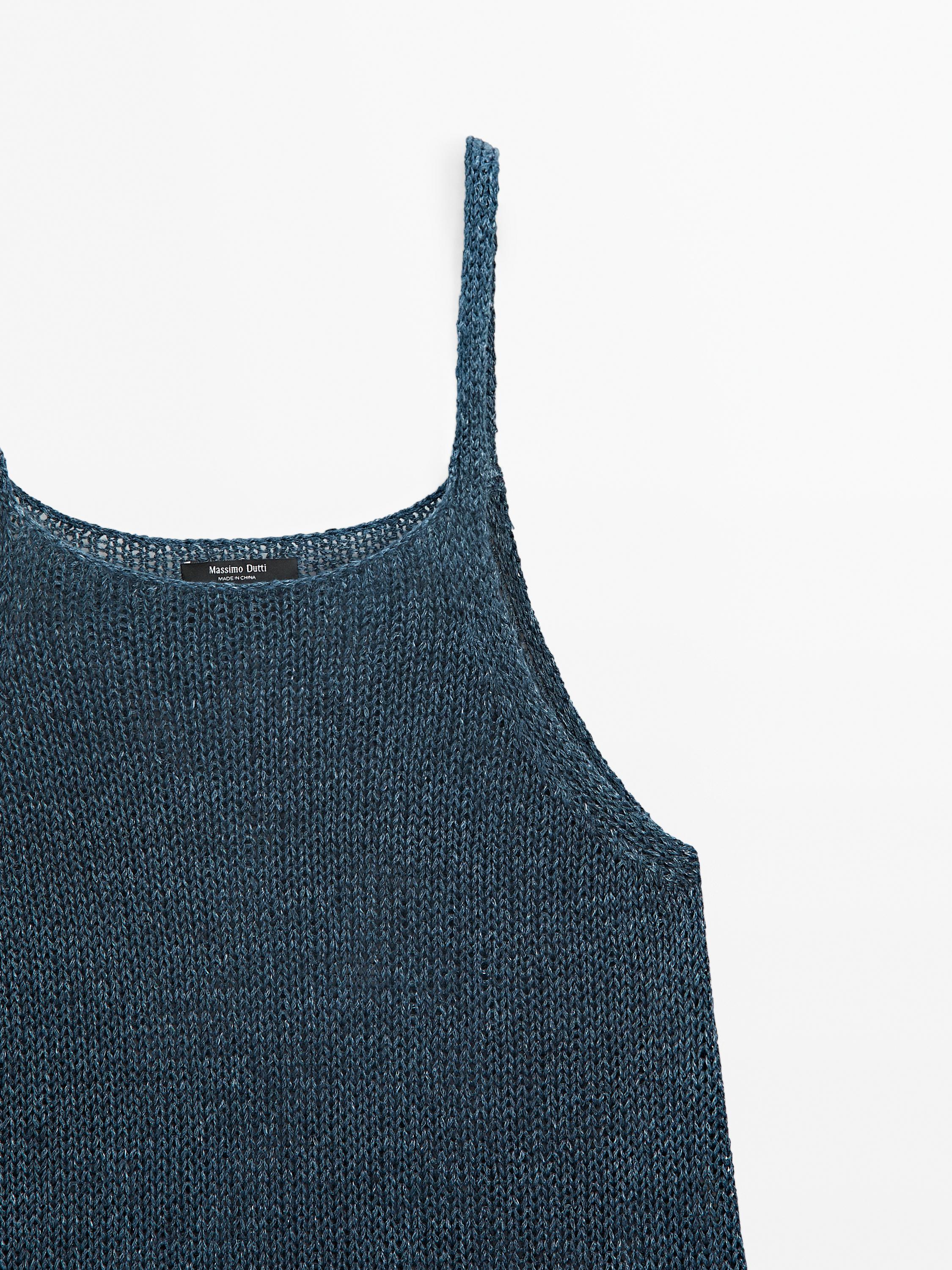 Halterneck knit top