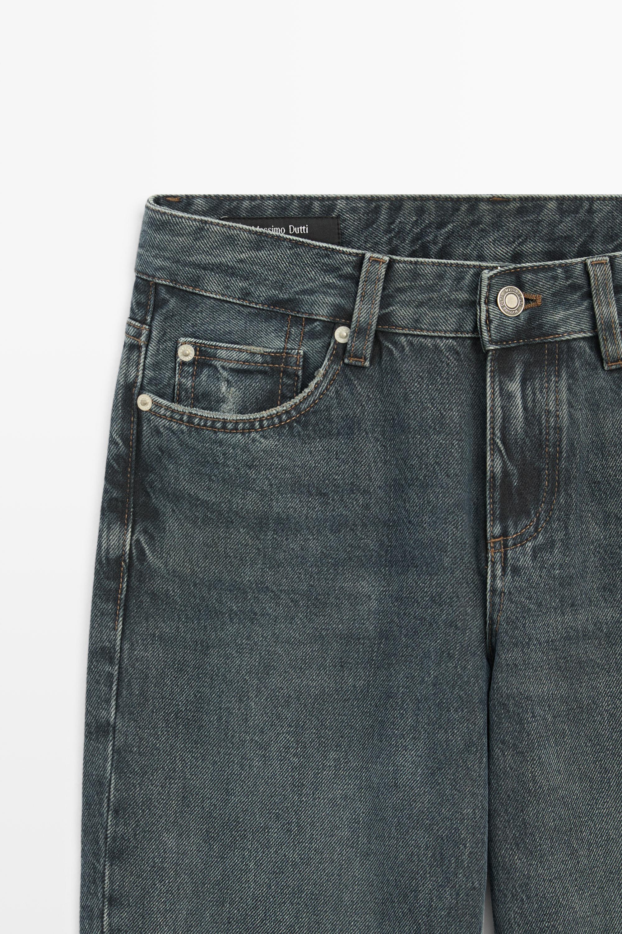 Low-rise straight-leg jeans