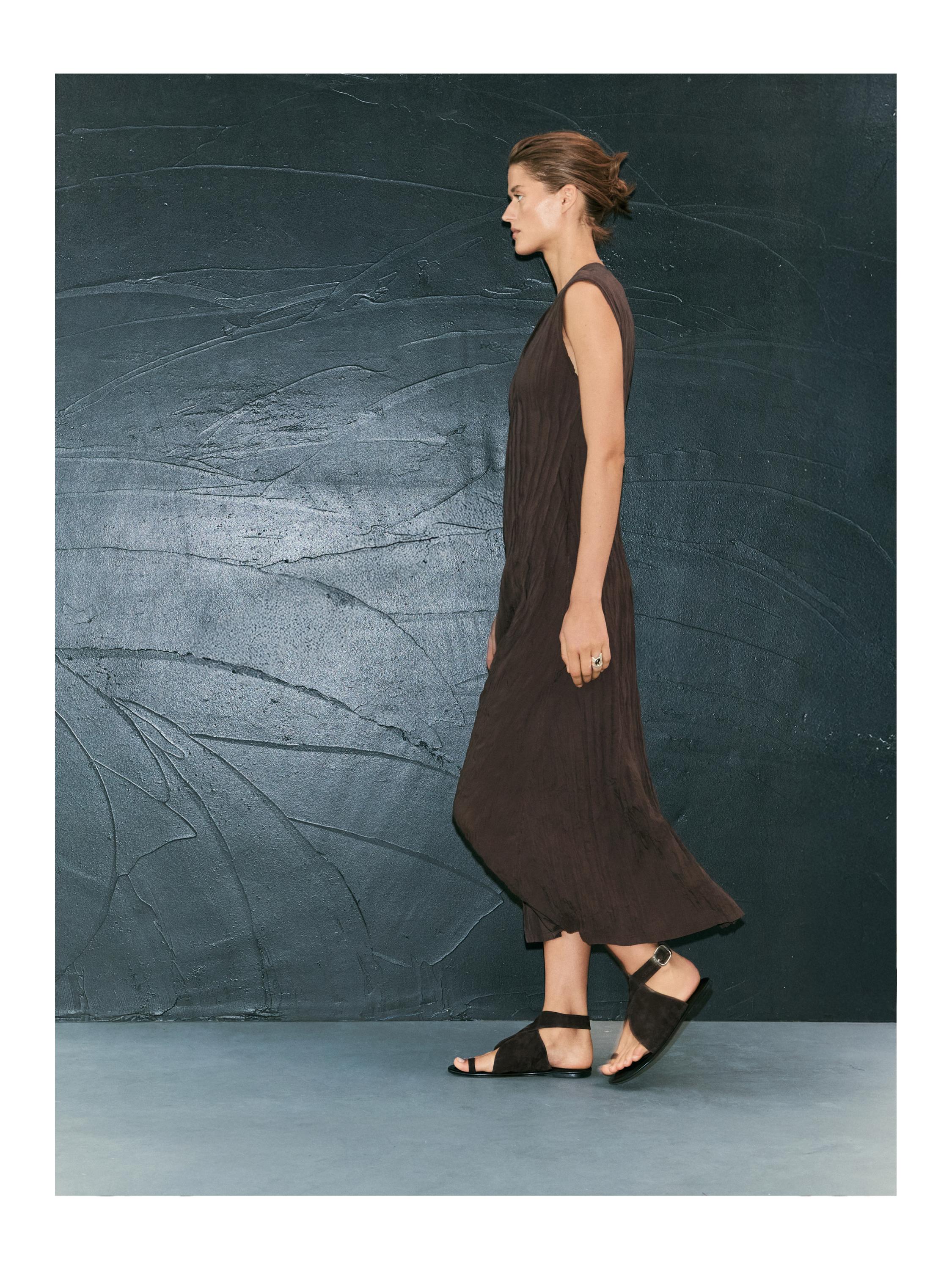 【MassimoDutti】日本未★フローデザインプリーツミディドレス MassimoDutti】日本未☆フローデザインプリーツミディドレス
