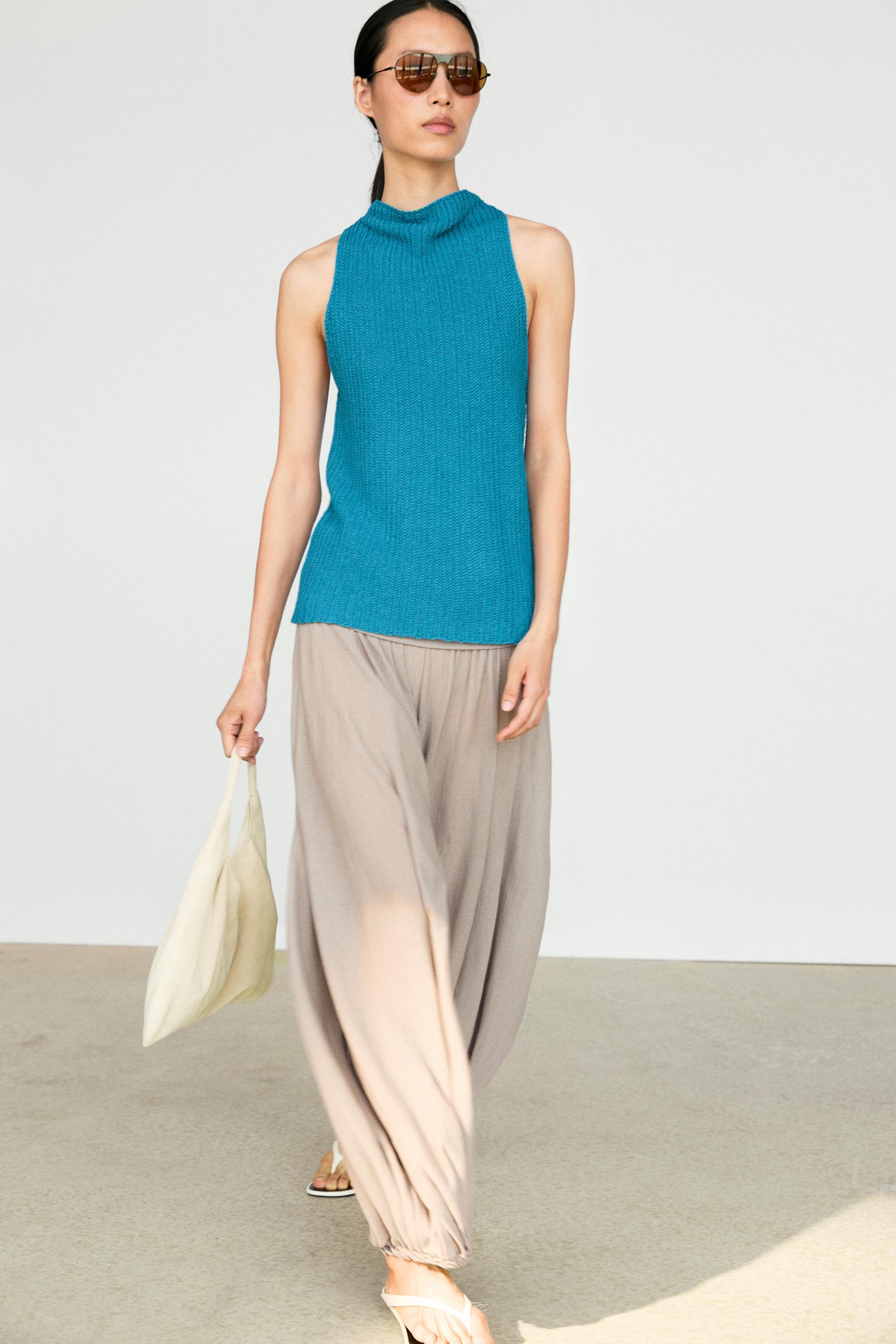 Linen knit top with button details
