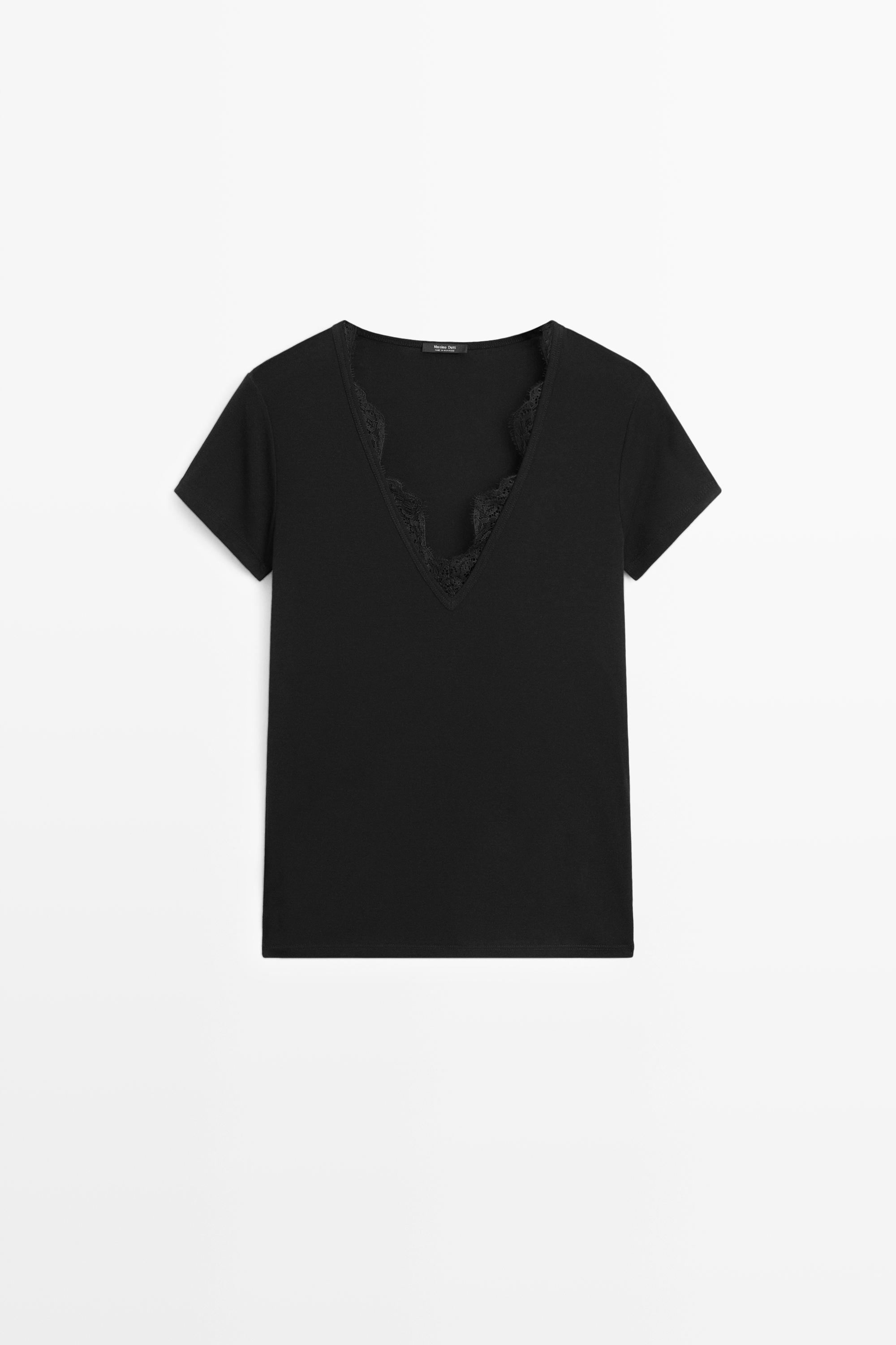V-neck T-shirt with lace detail
