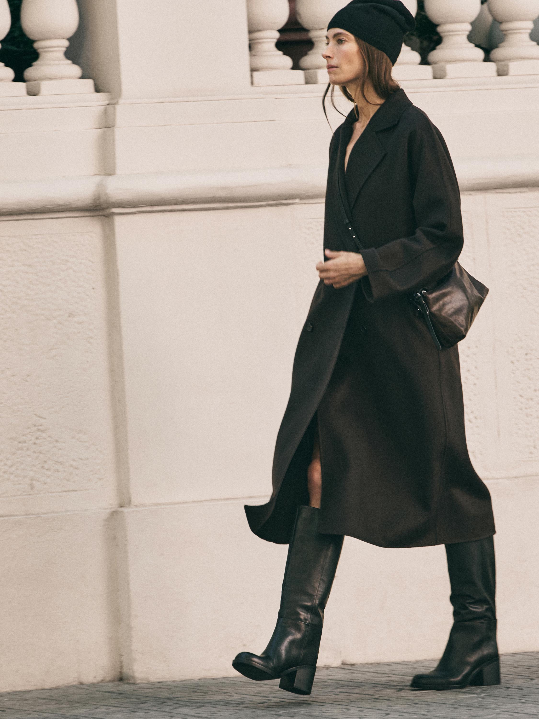 Block heel boots