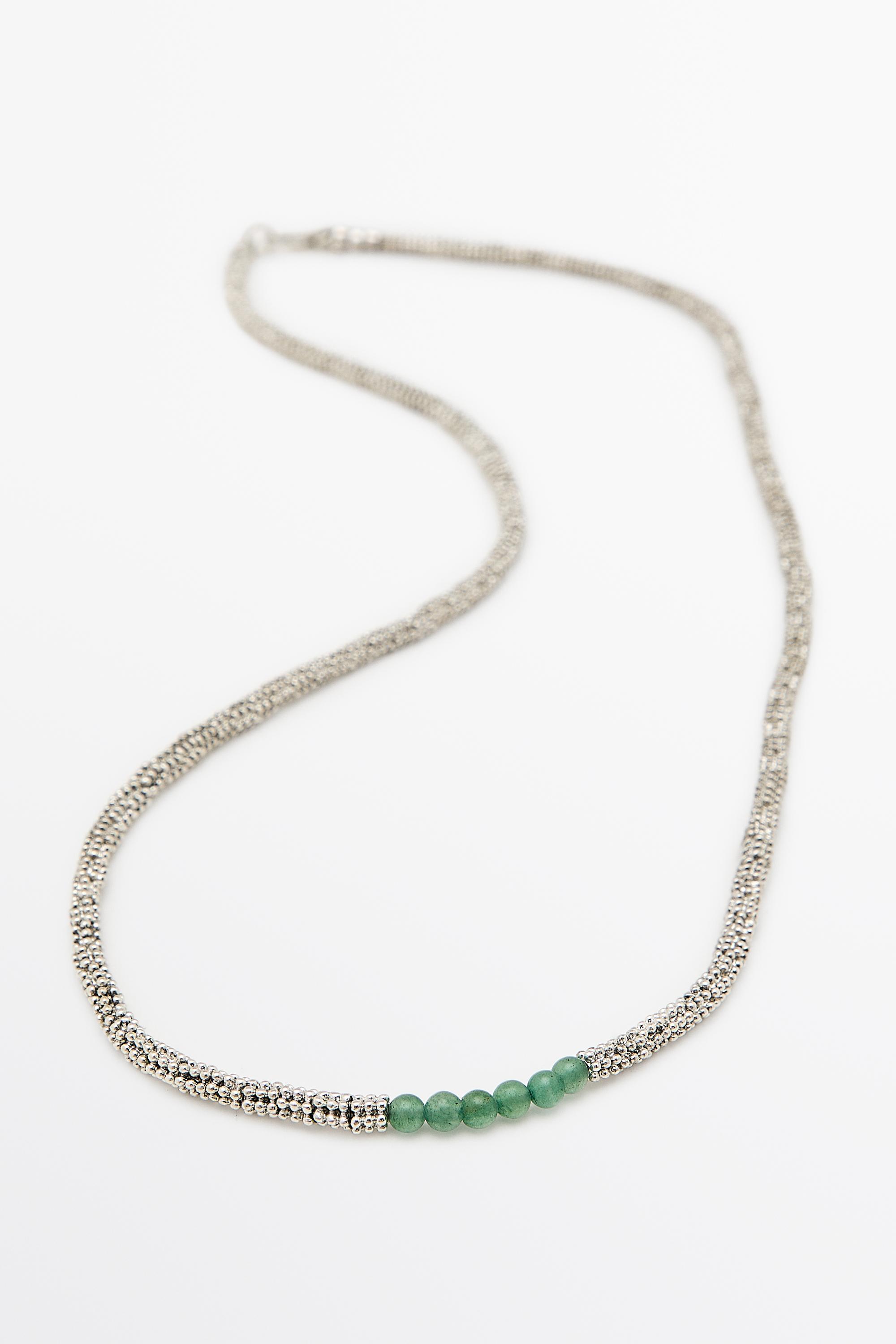 Mixed bead detail necklace — GREEN