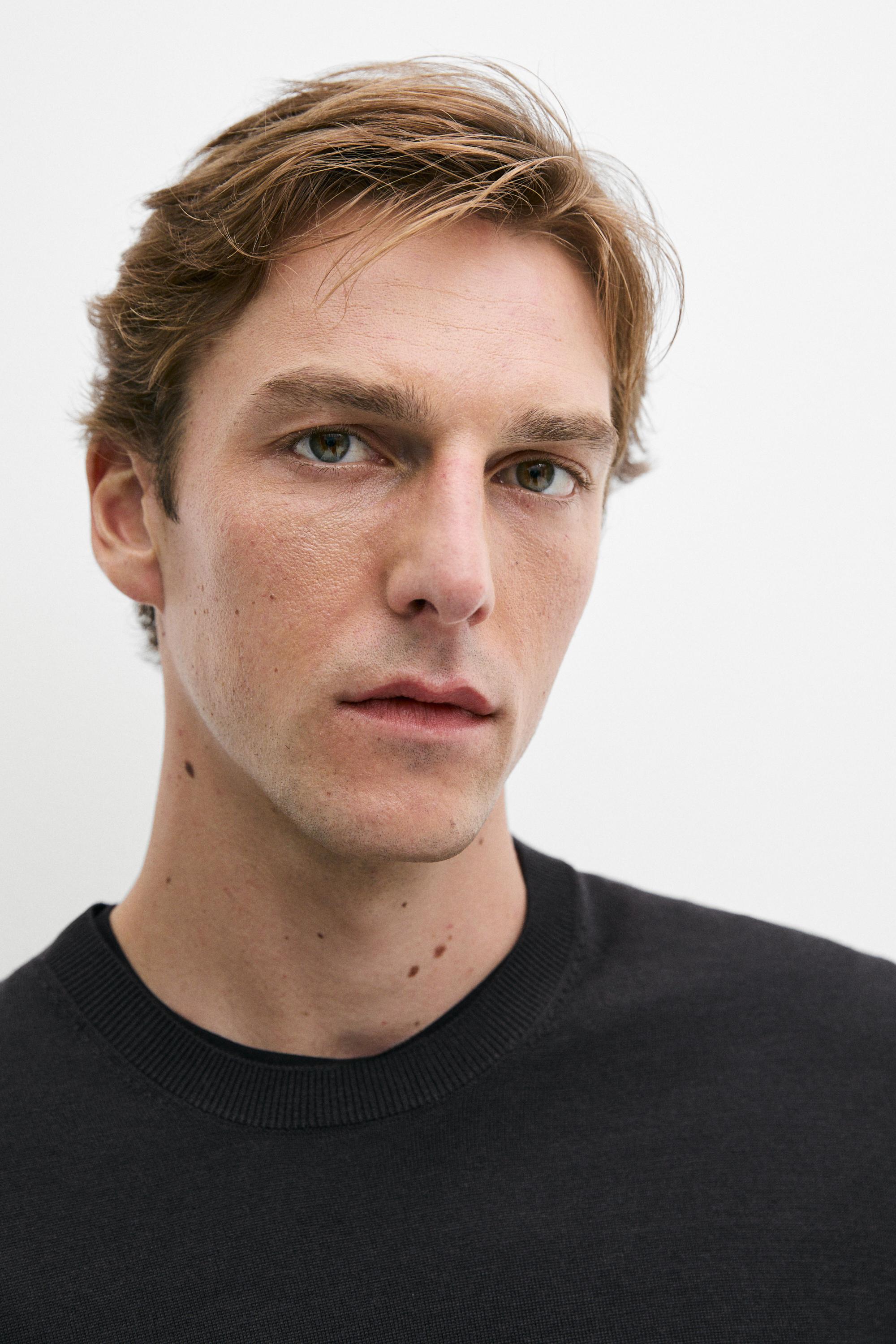 100% merino wool knit round neck sweater — Greyish green