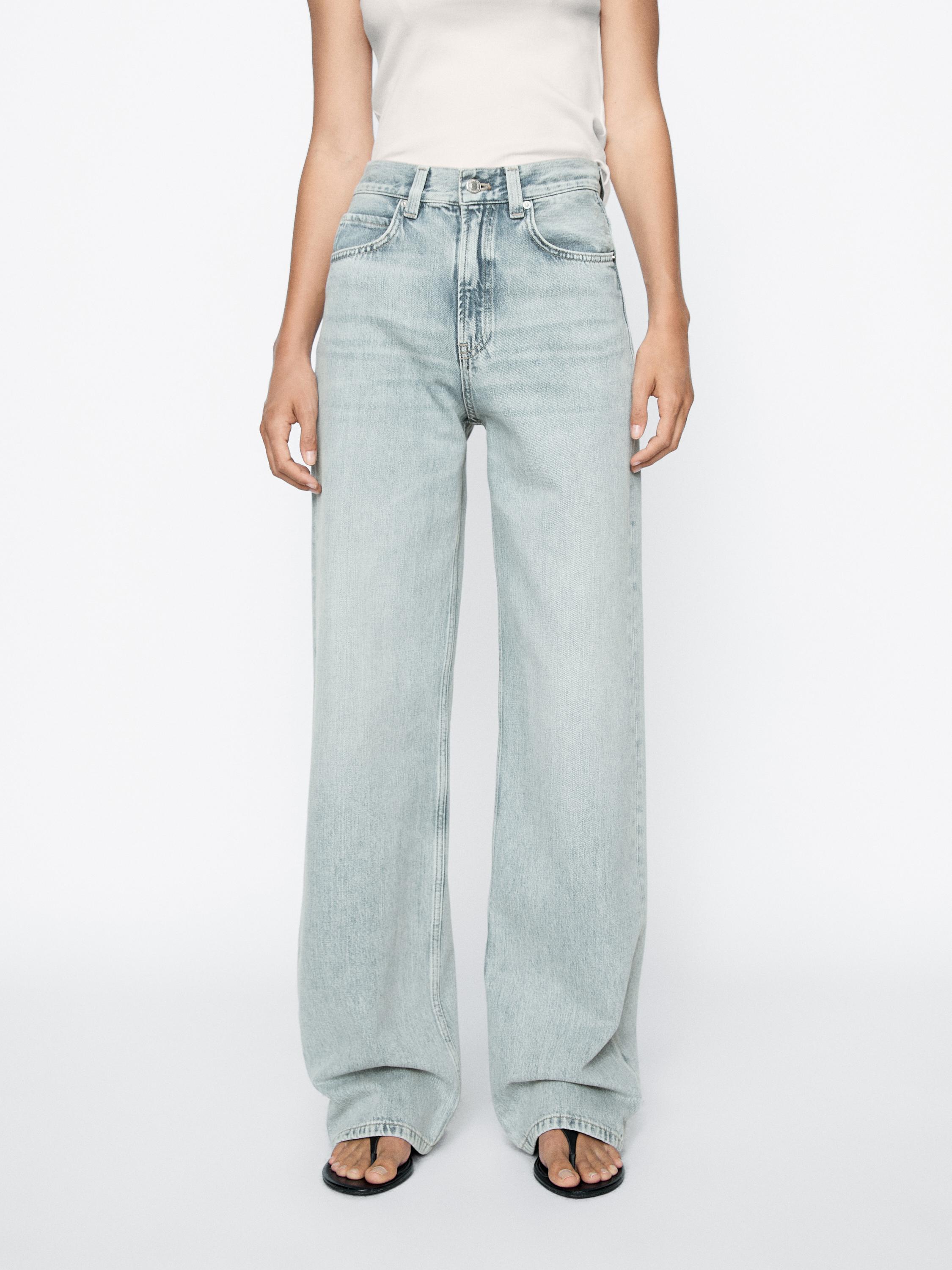 High-waist wide-leg jeans