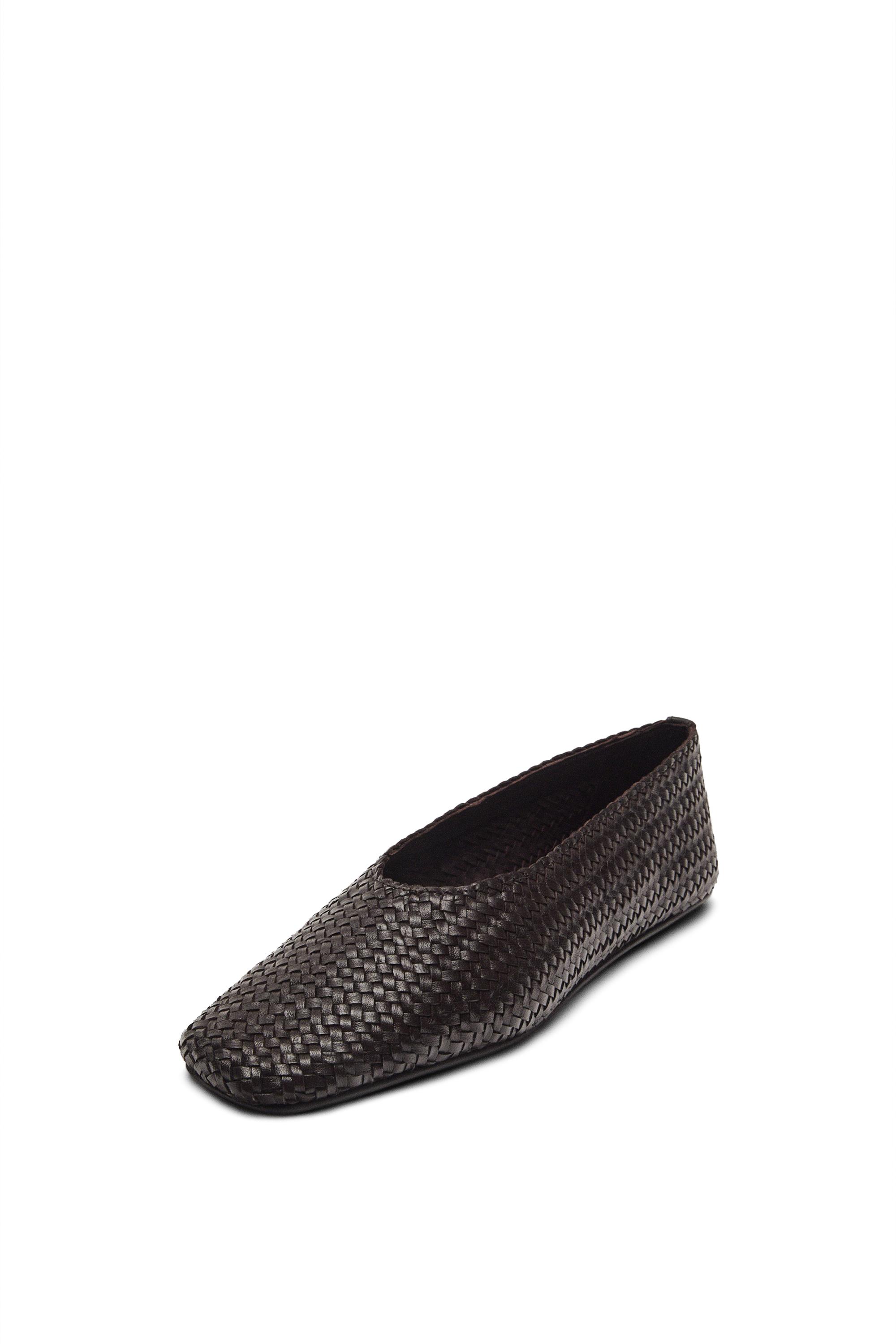 Braided leather ballet flats — BROWN