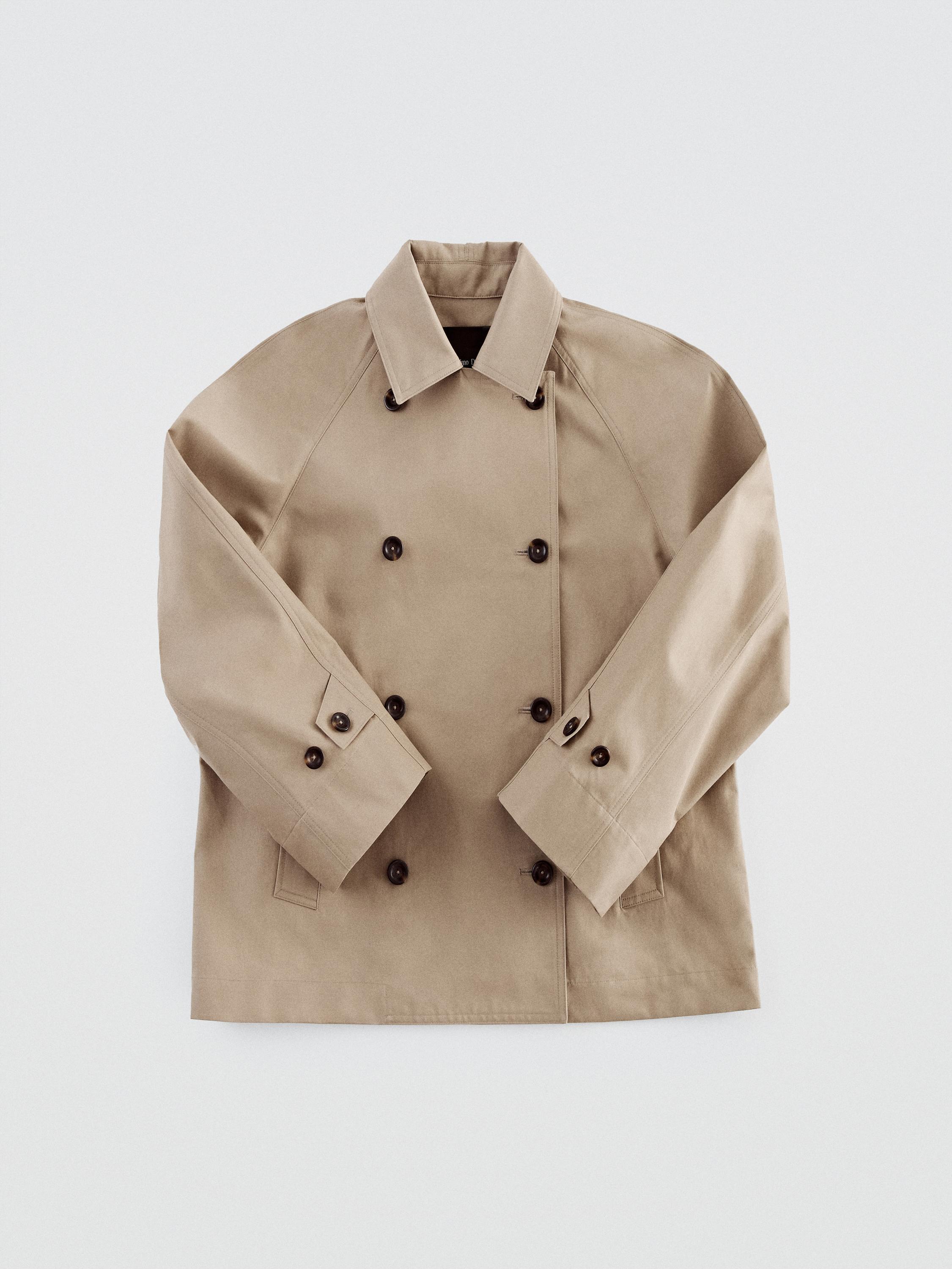 Short water-repellent cape trench coat