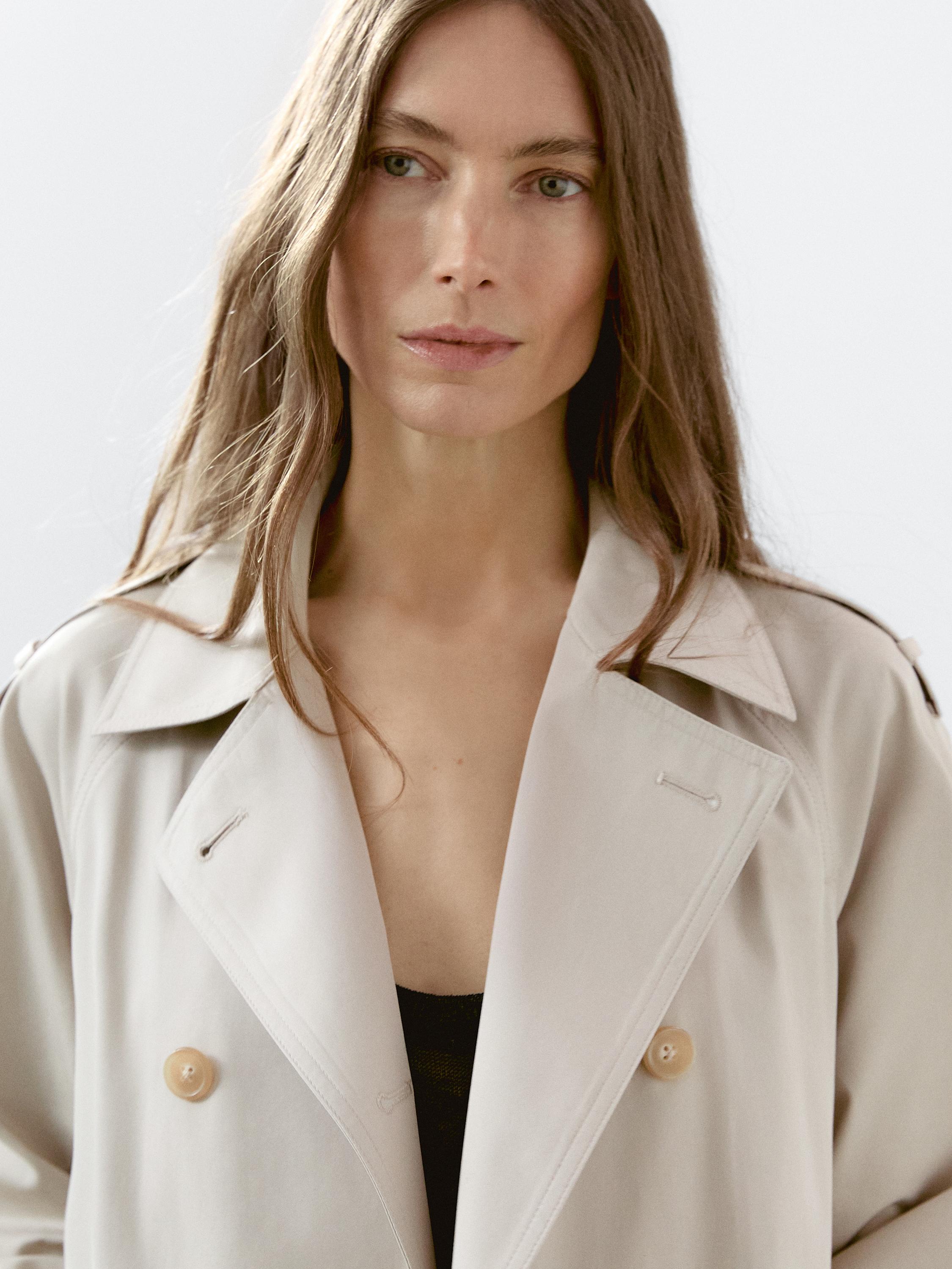 Classic water-repellent trench coat