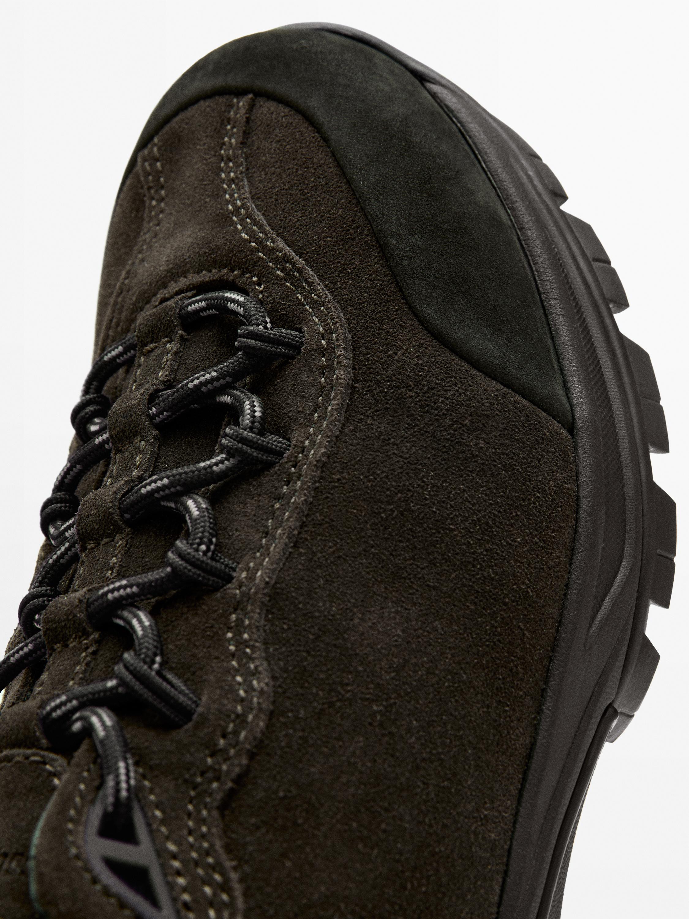 Technical trainers with leather pieces — BROWN