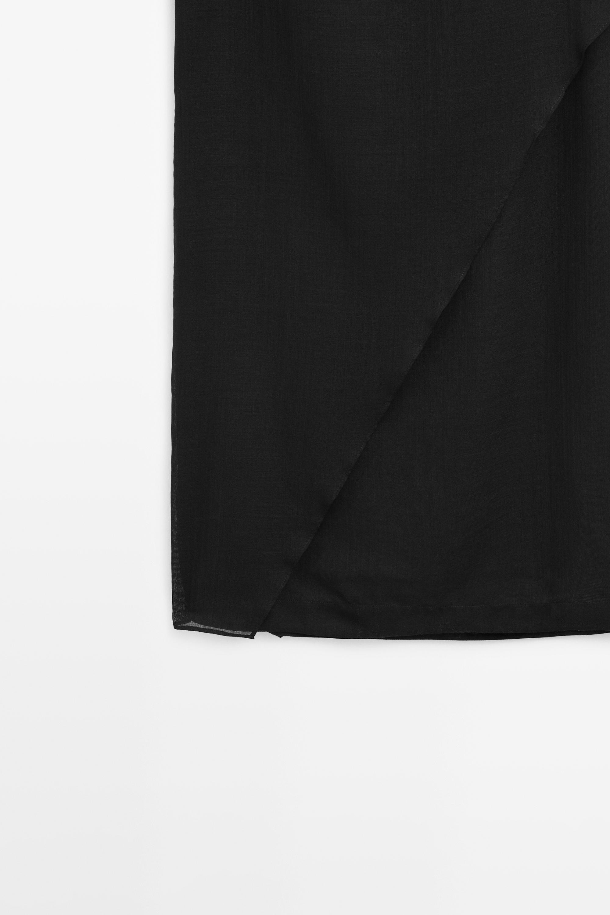Midi dress with hood detail - STUDIO — BLACK