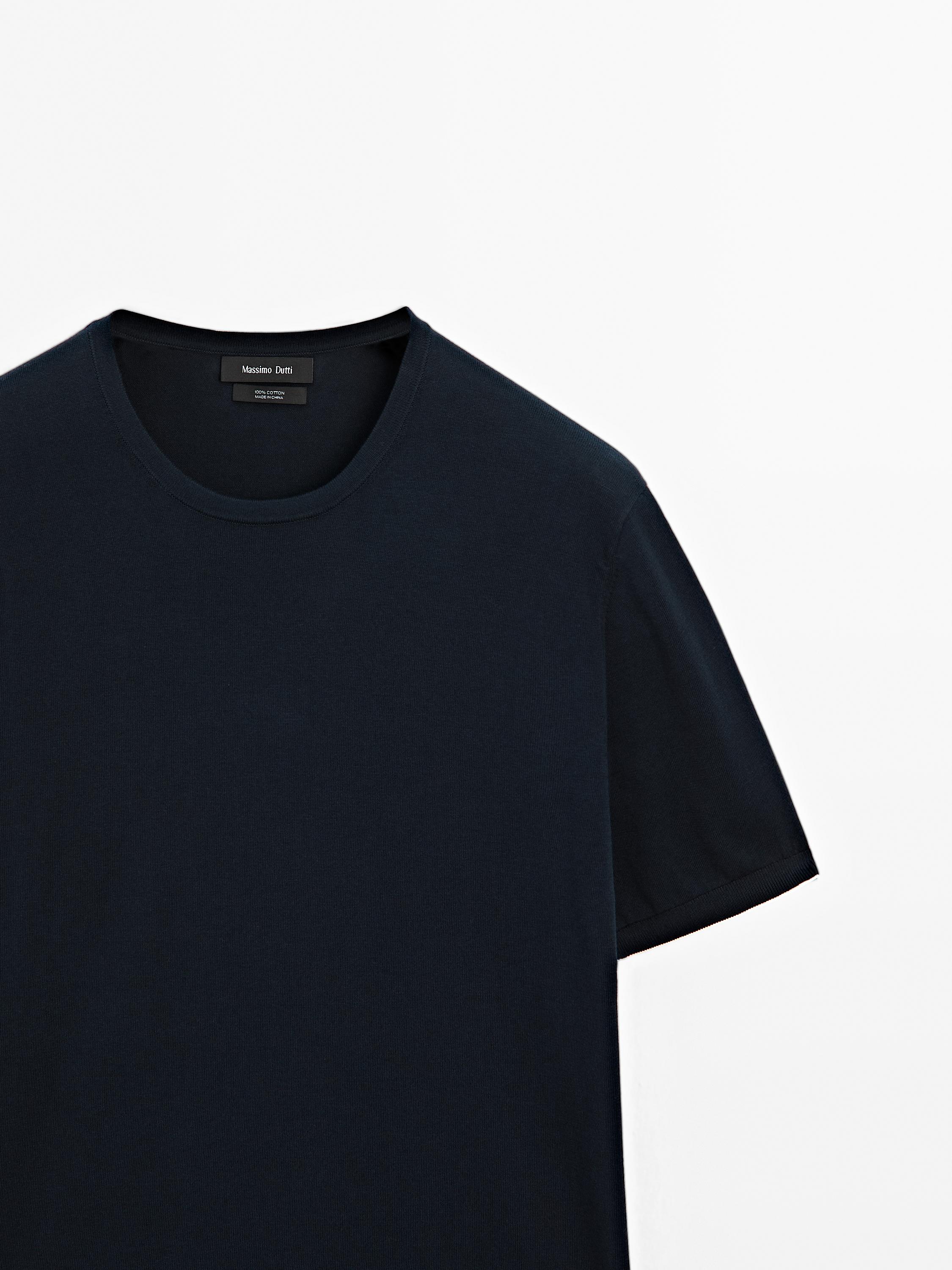 Short sleeve knit T-shirt with colour detail