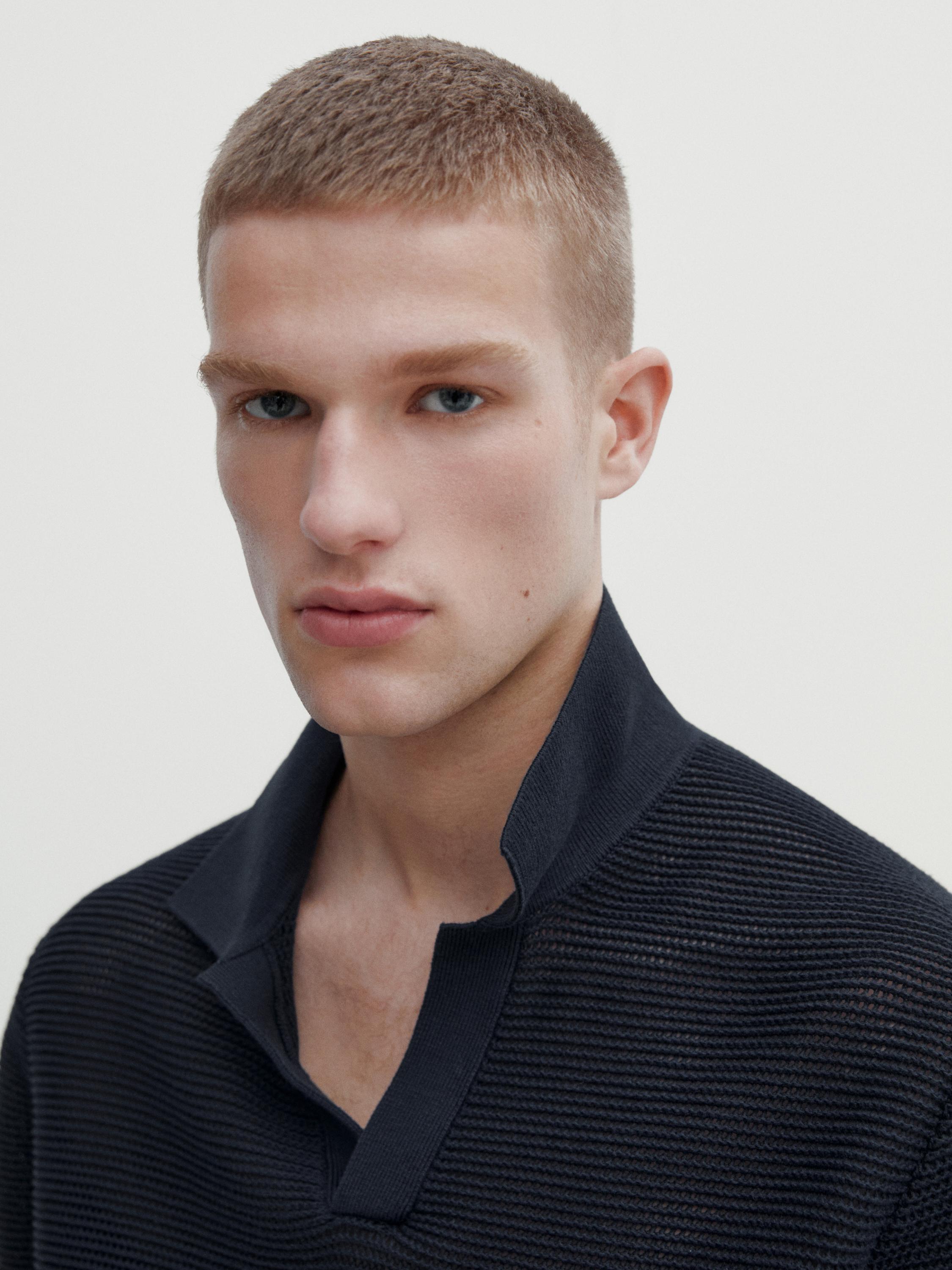 Short sleeve textured knit polo shirt