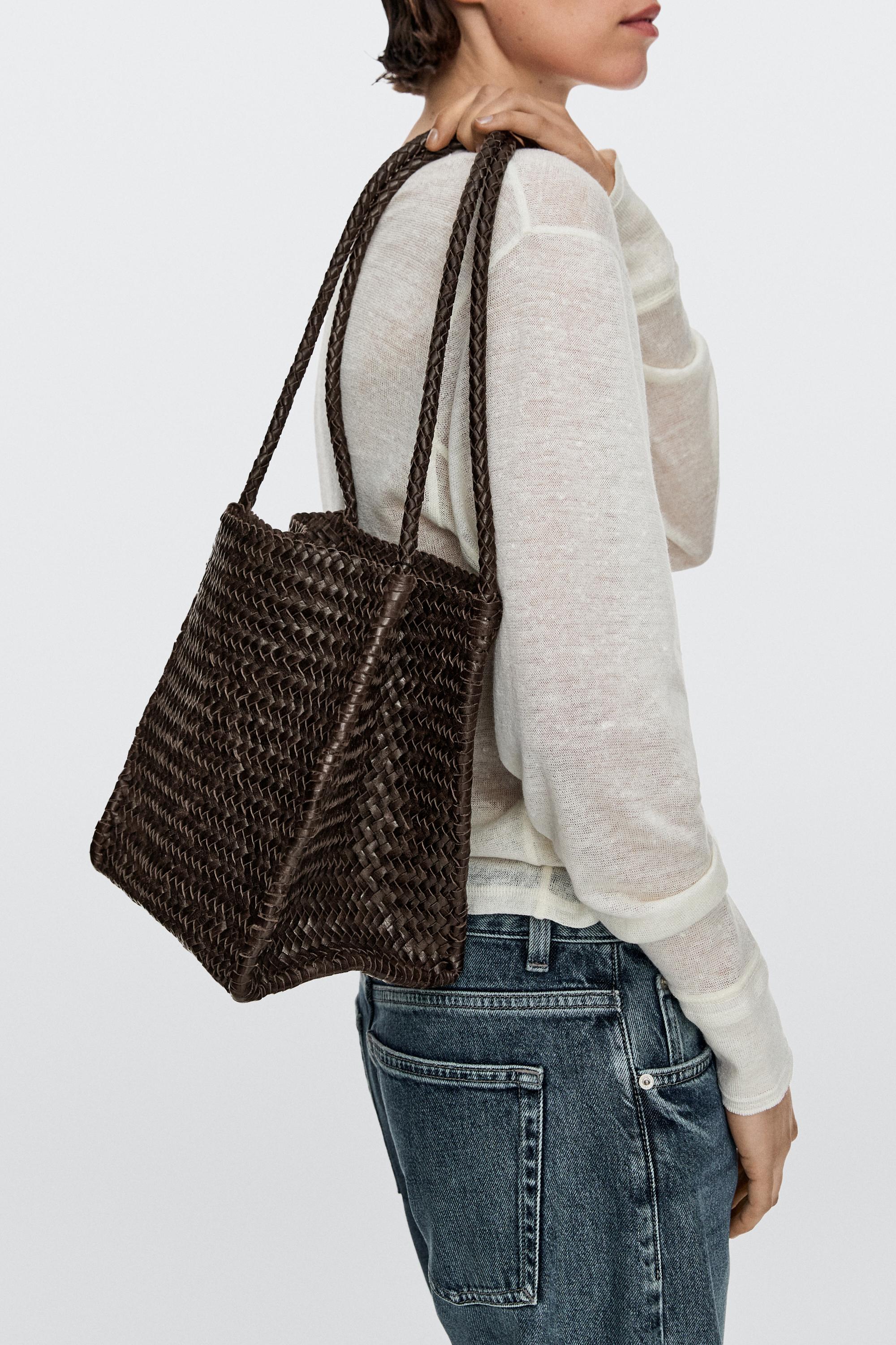 Túi bucket dệt da nappa