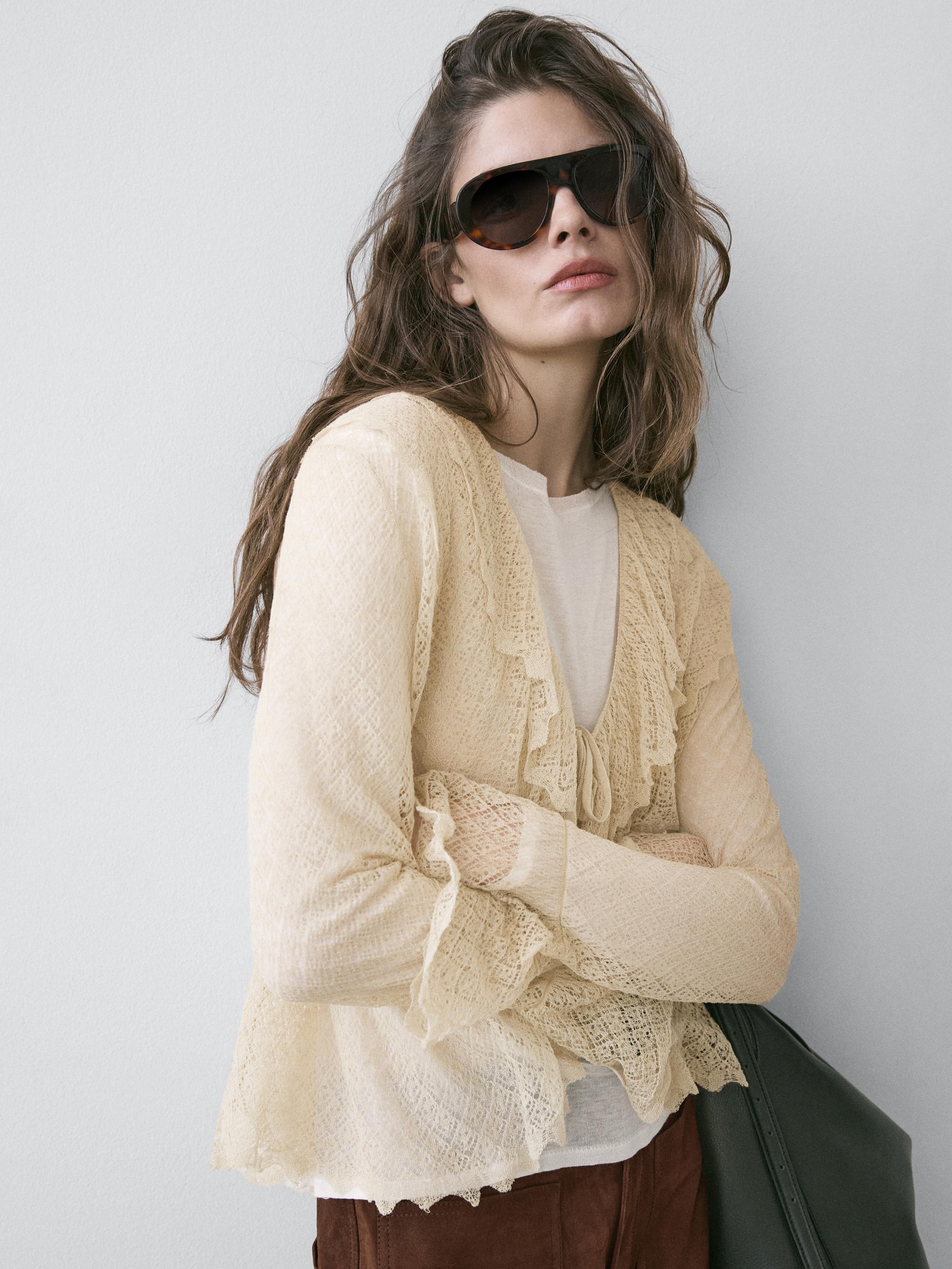 100% cotton semi-sheer T-shirt with collar detail — Off white