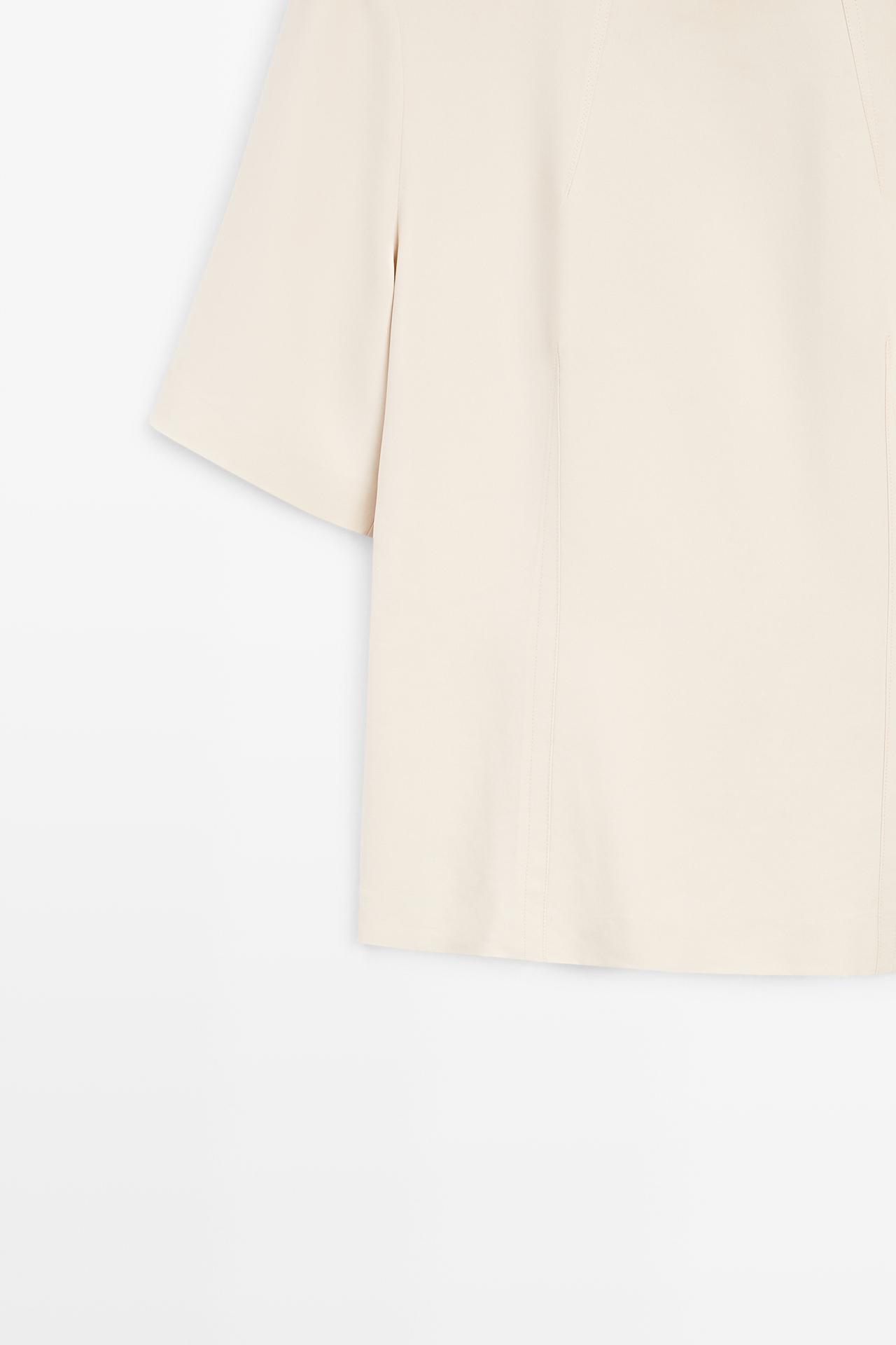 Flowing elbow-length sleeve top — CREAM