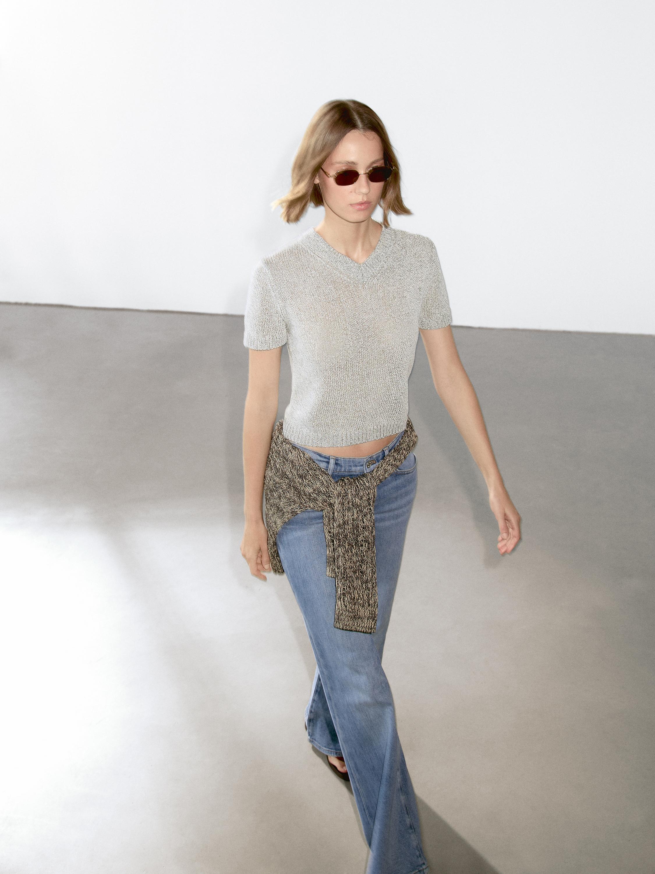 Short sleeve knitted jumper with cotton