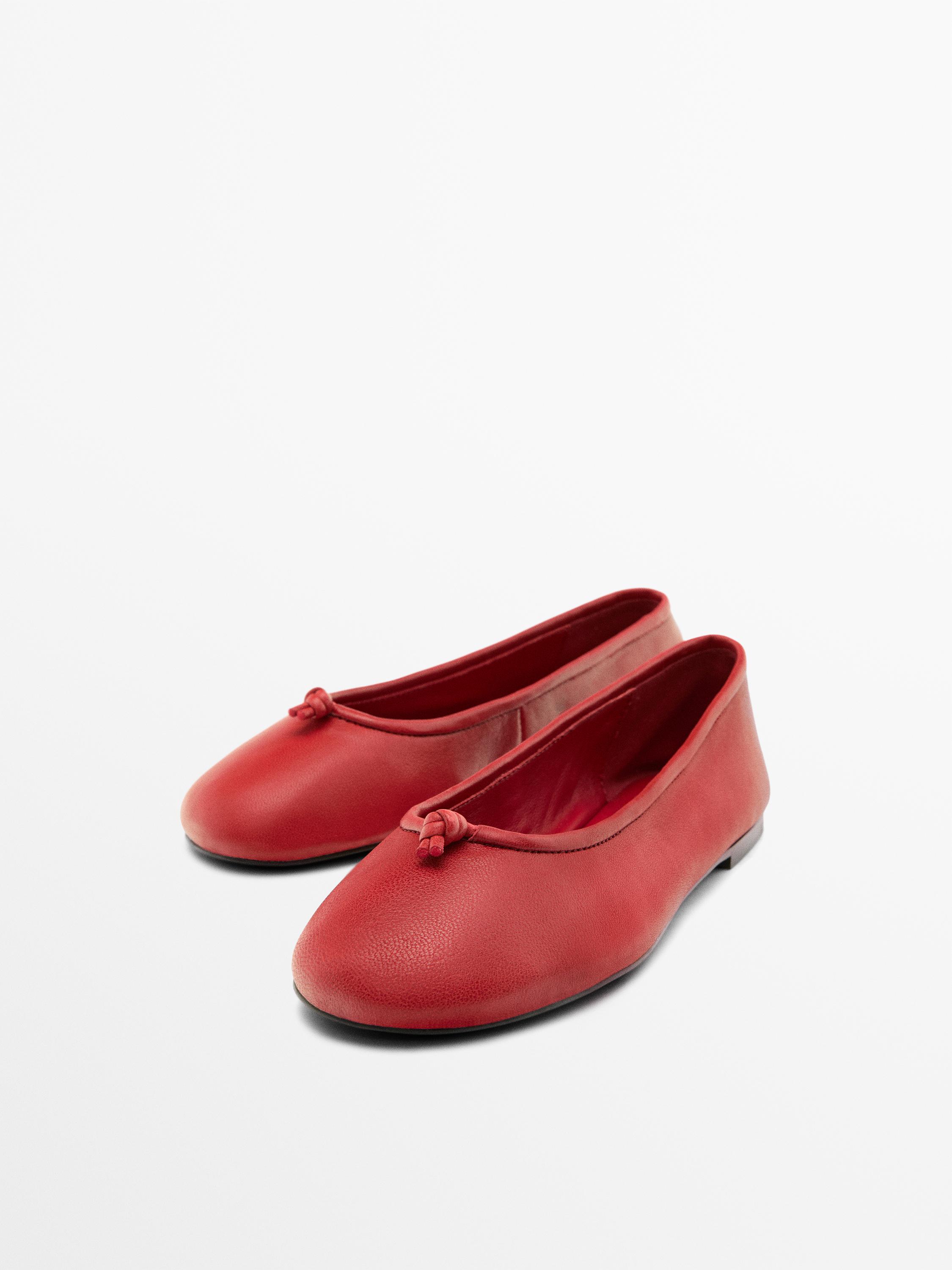 Leather ballet flats with knot