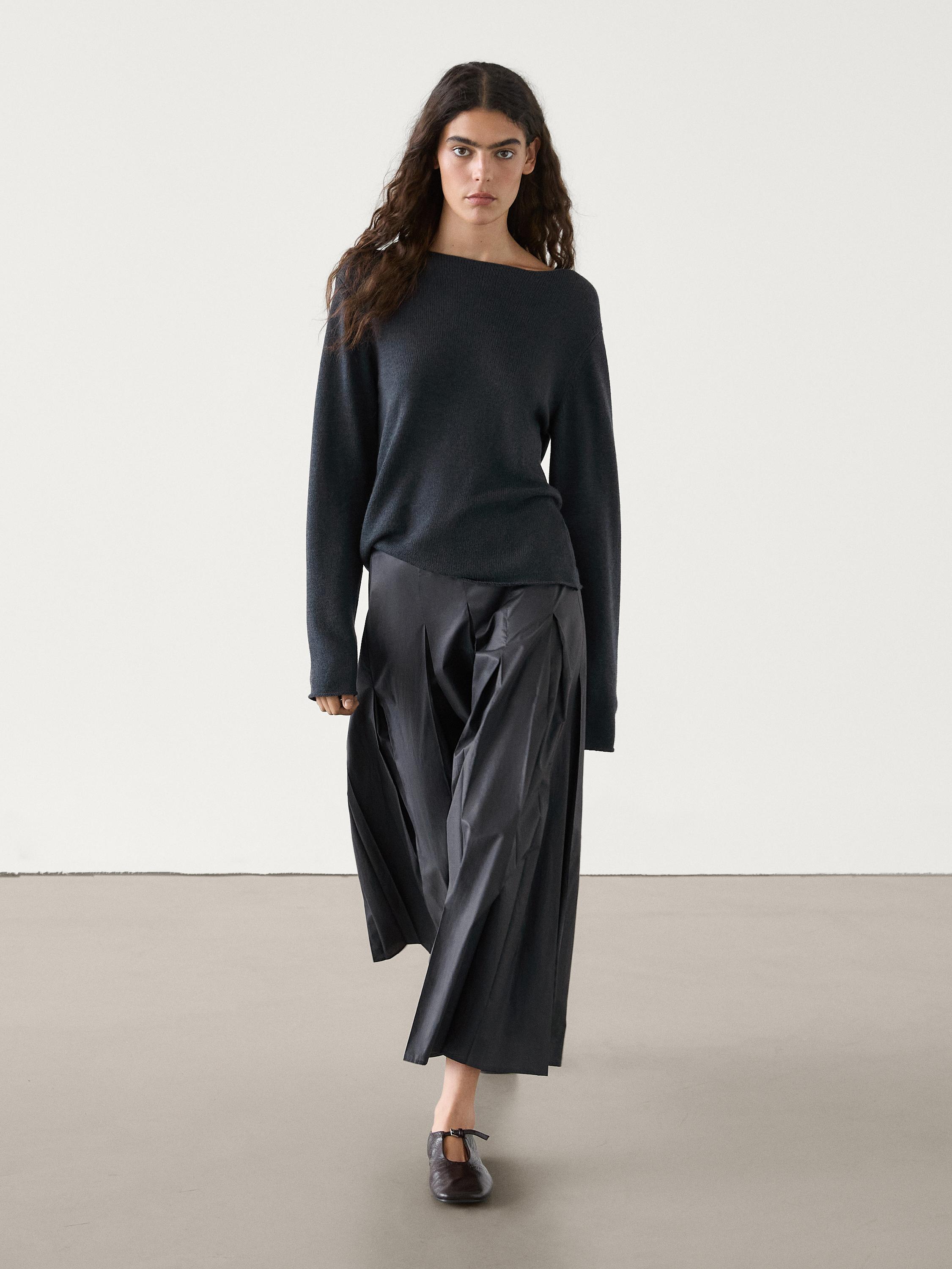 Midi skirt with asymmetric pleated yoke Deep Blue Smart Skirts Massimo Dutti