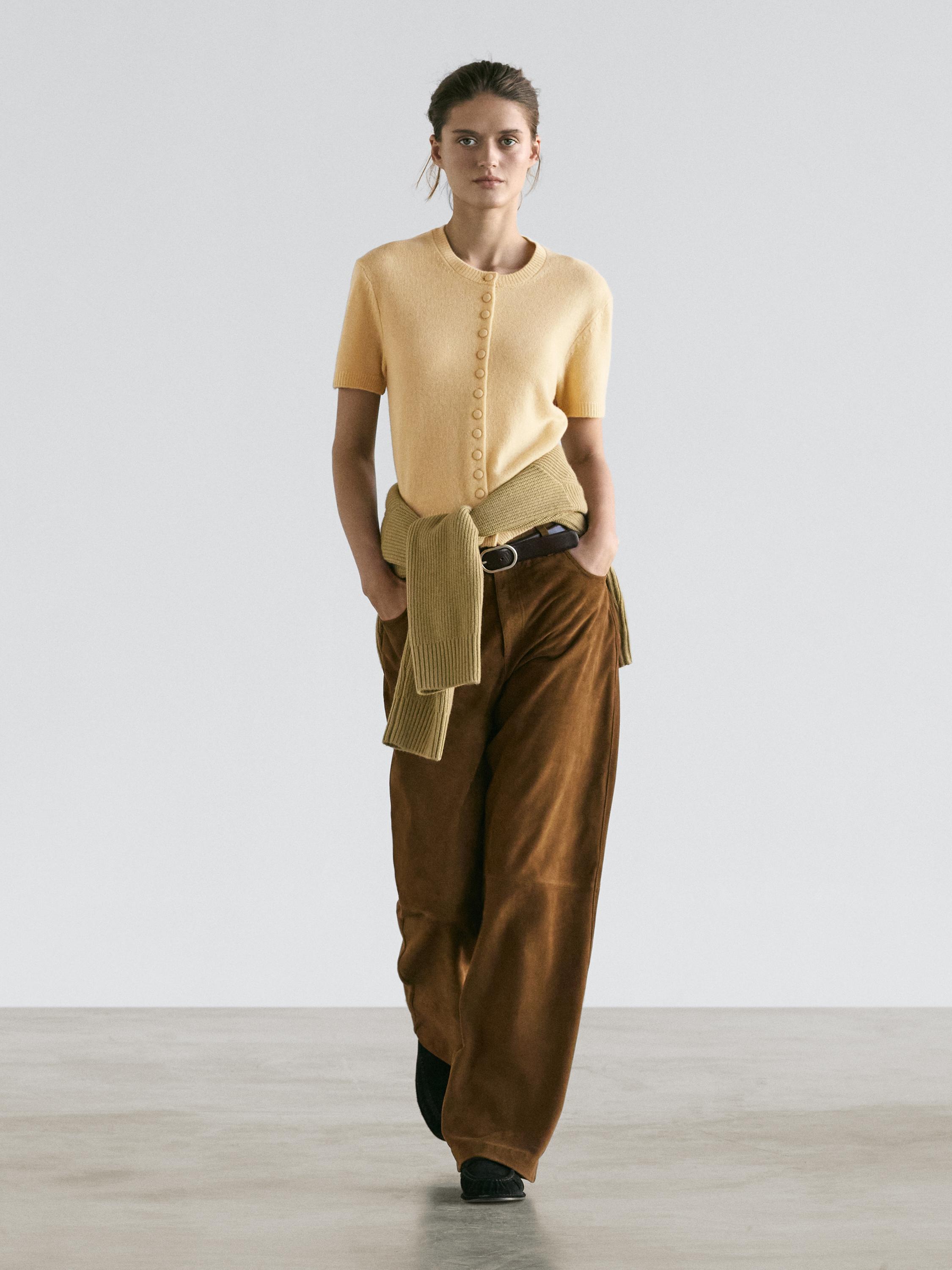 Short-sleeved knitted cardigan, 100% wool