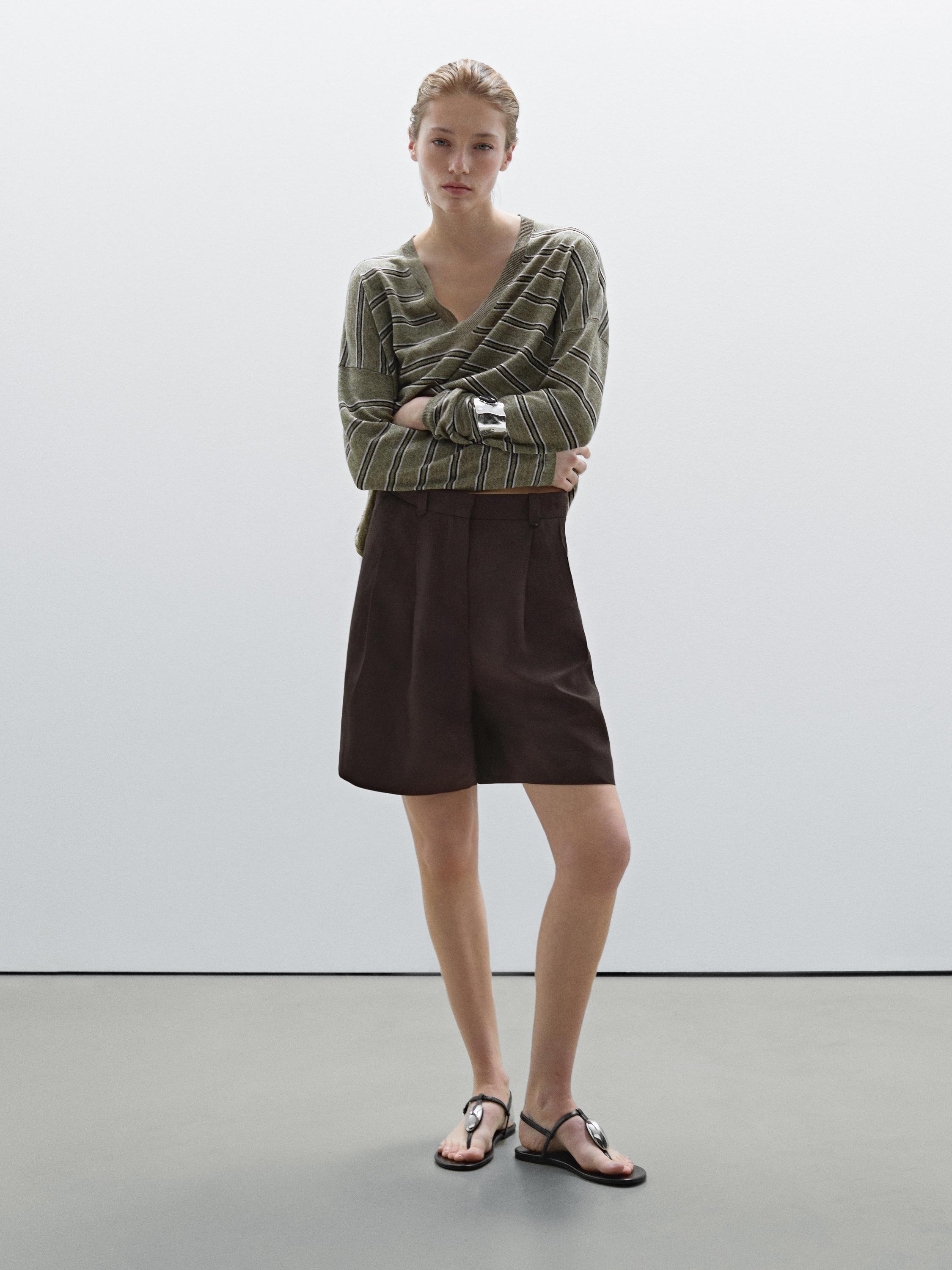 Shorts con pieghe Donna, Nero | Milano Shorts con pieghe Donna, Nero | Milano