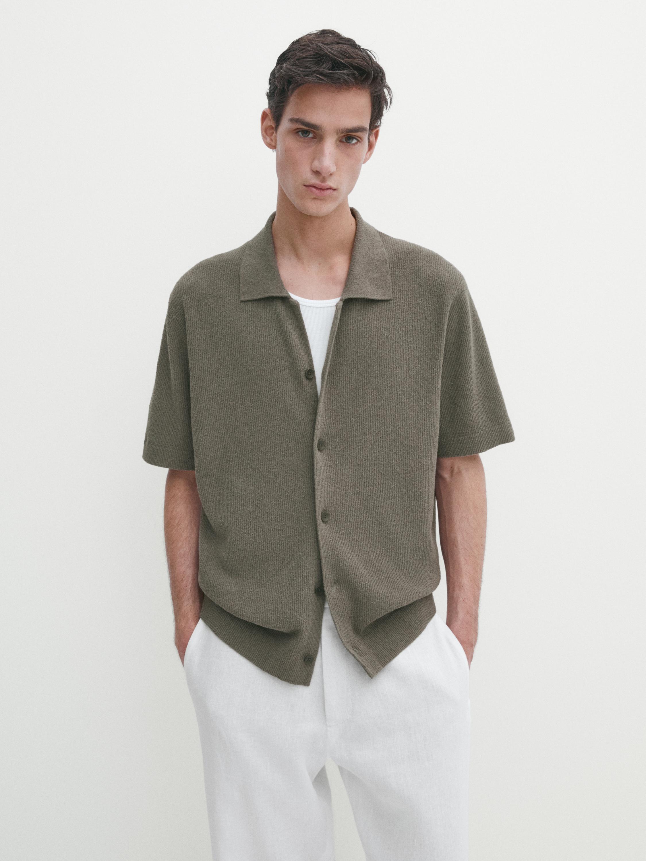 Cardigan en maille à manches courtes et boutons