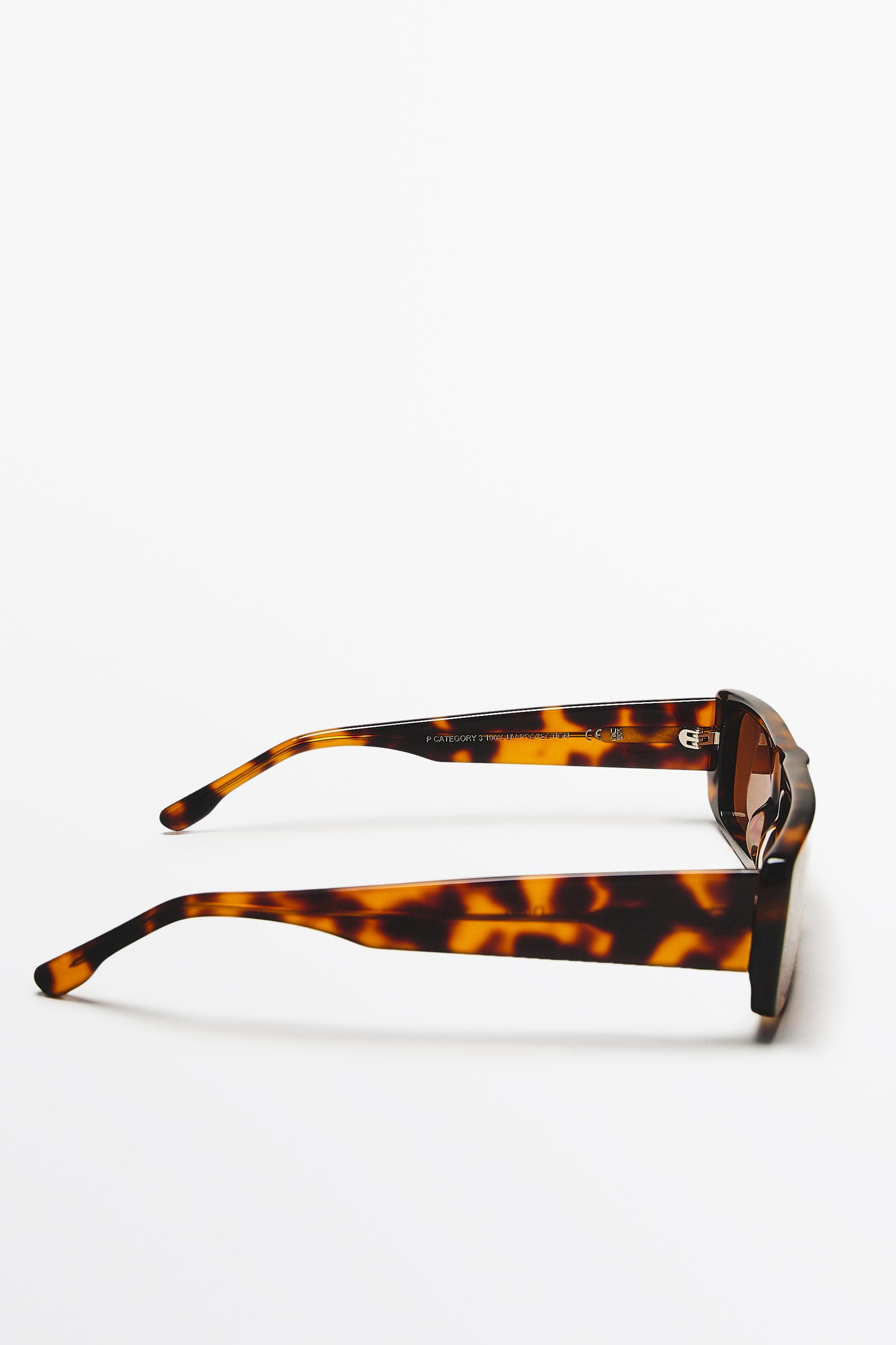 Rectangular sunglasses — BROWN