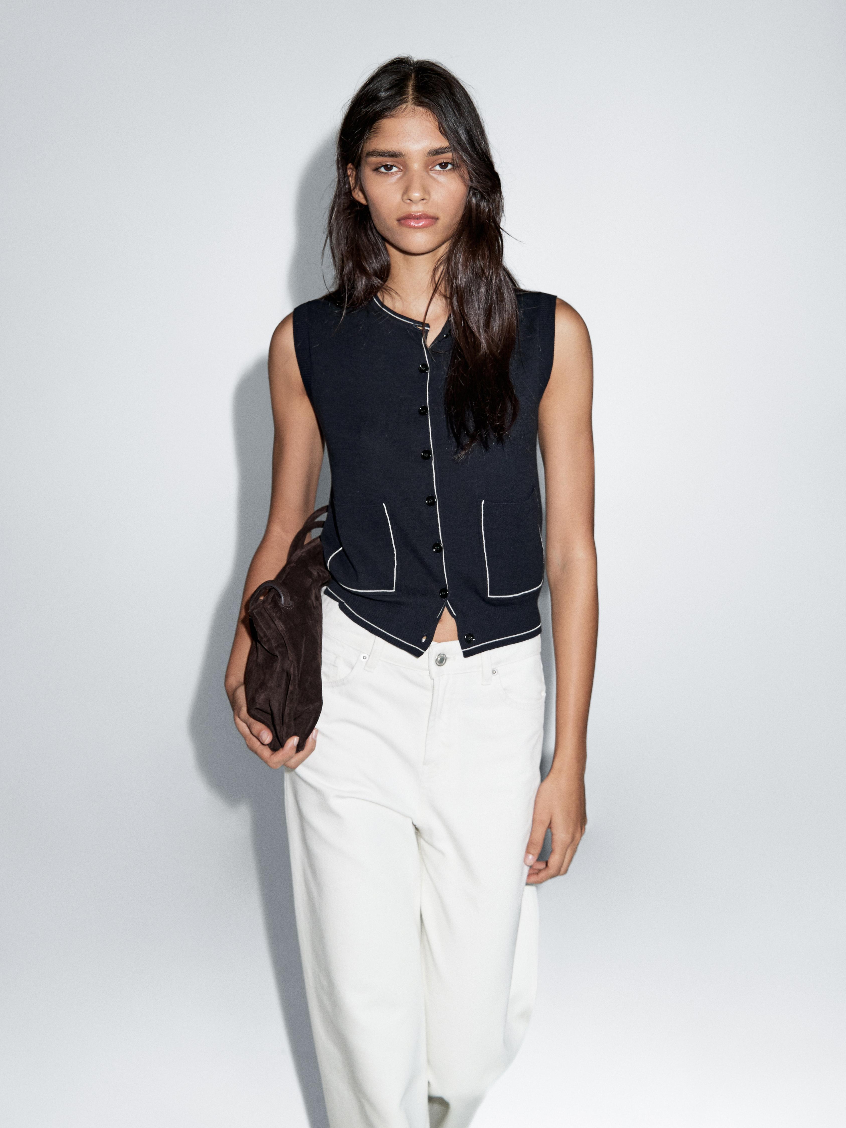 Knit vest with pocket details