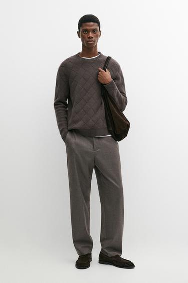 Wool blend knit sweater with diamond texture — BROWN 1