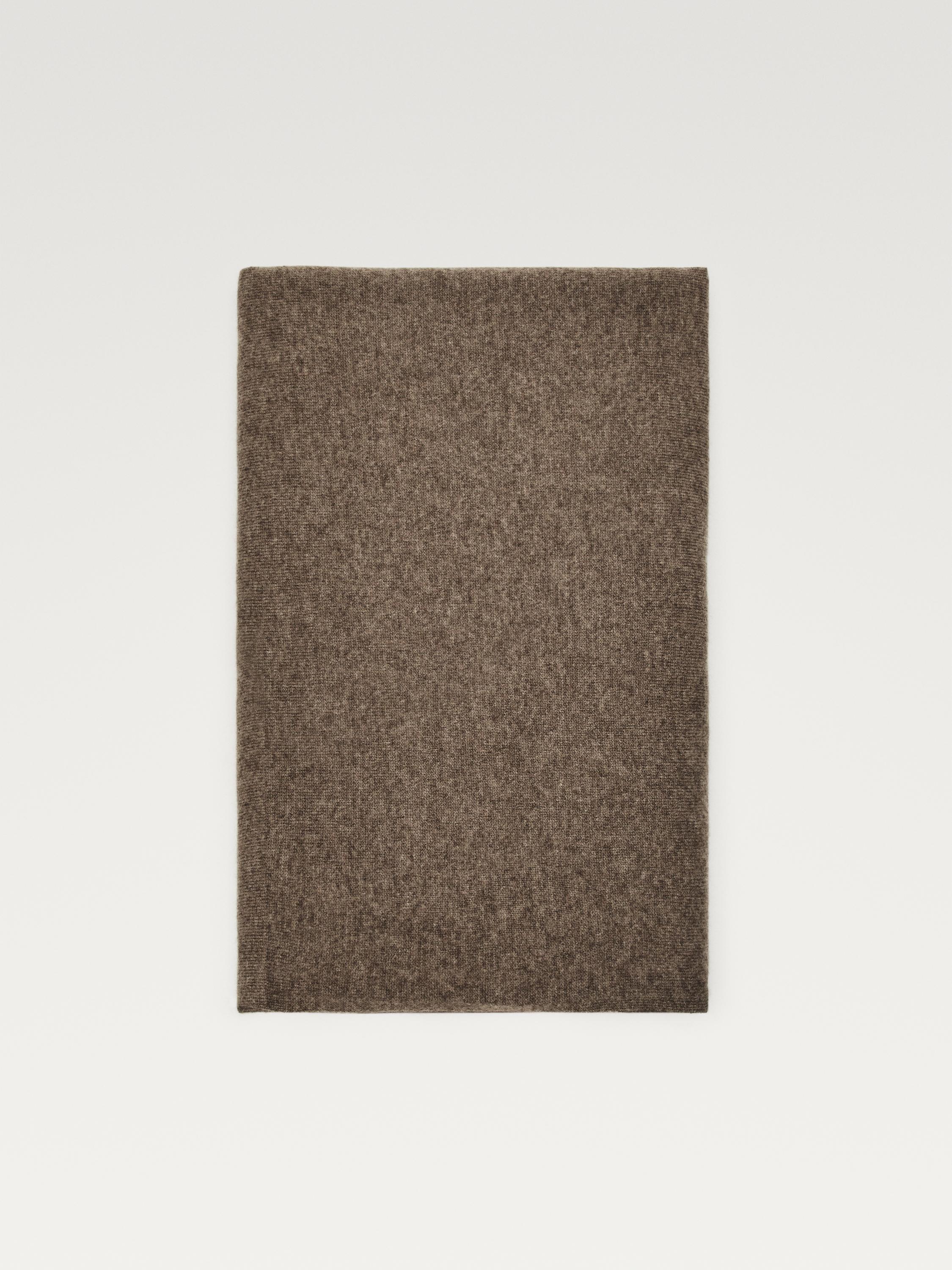 100% cashmere scarf