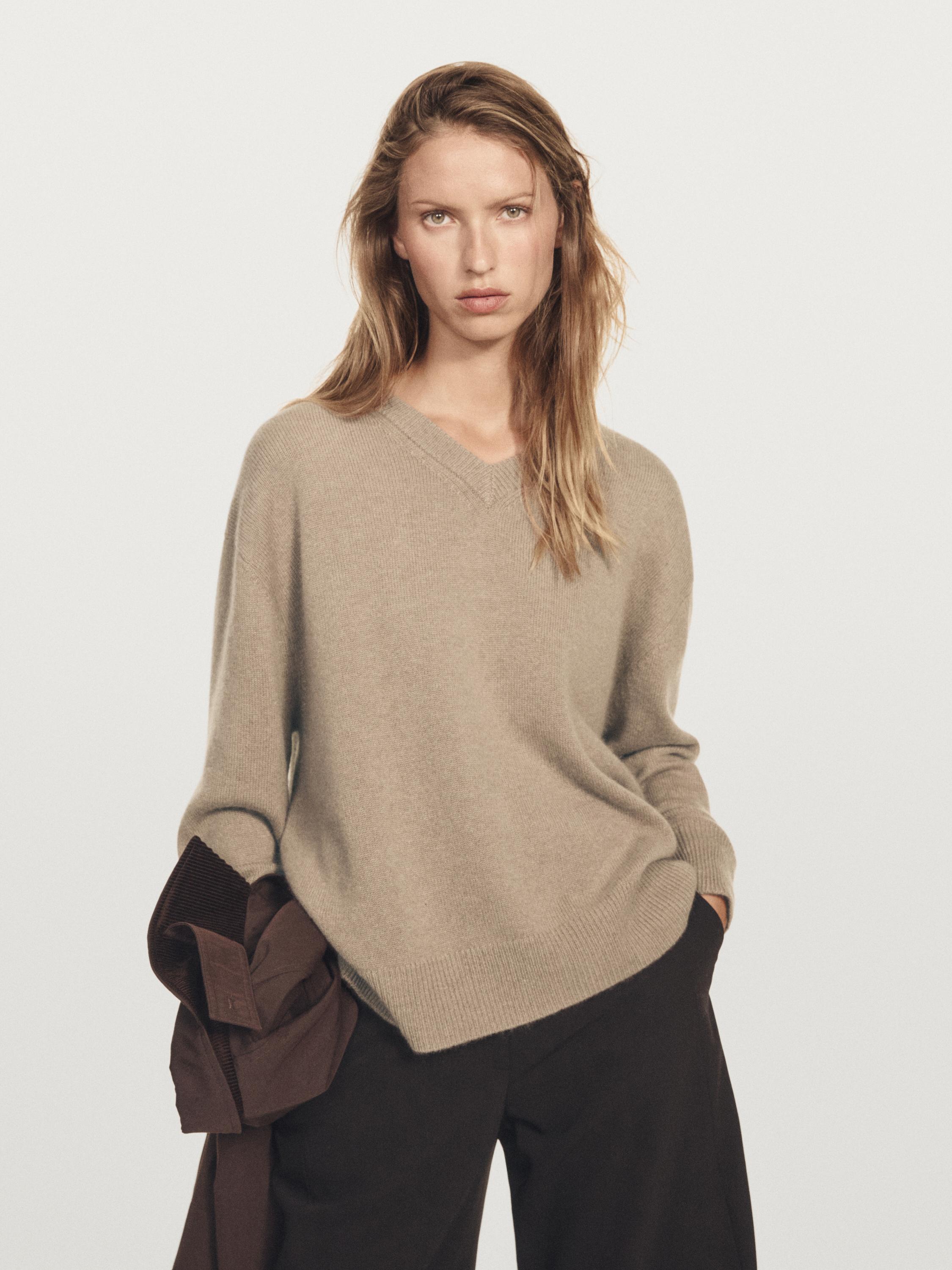Maglia con scollo a V in cashmere