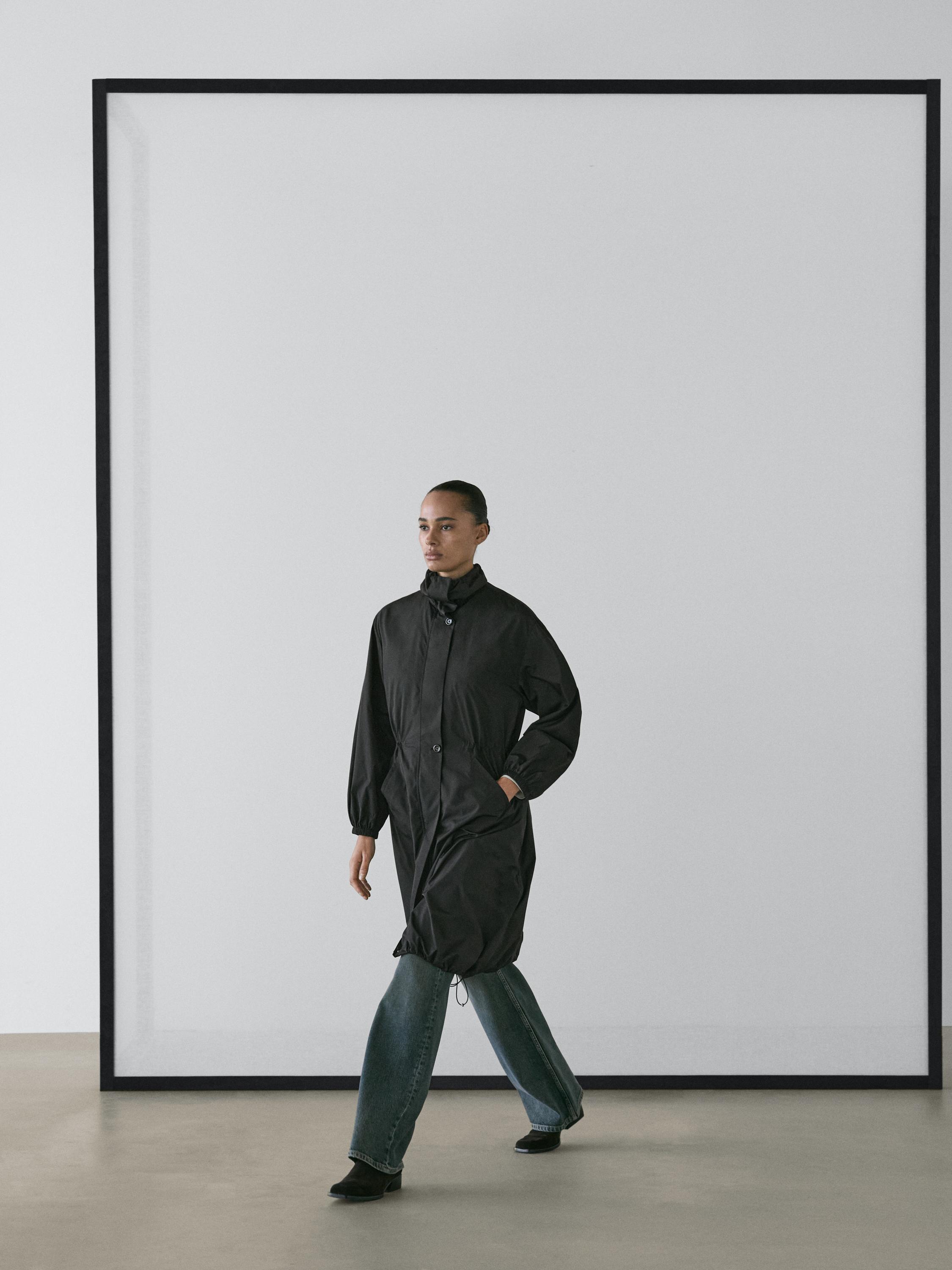 Water-repellent parka with detachable inner gilet — BLACK