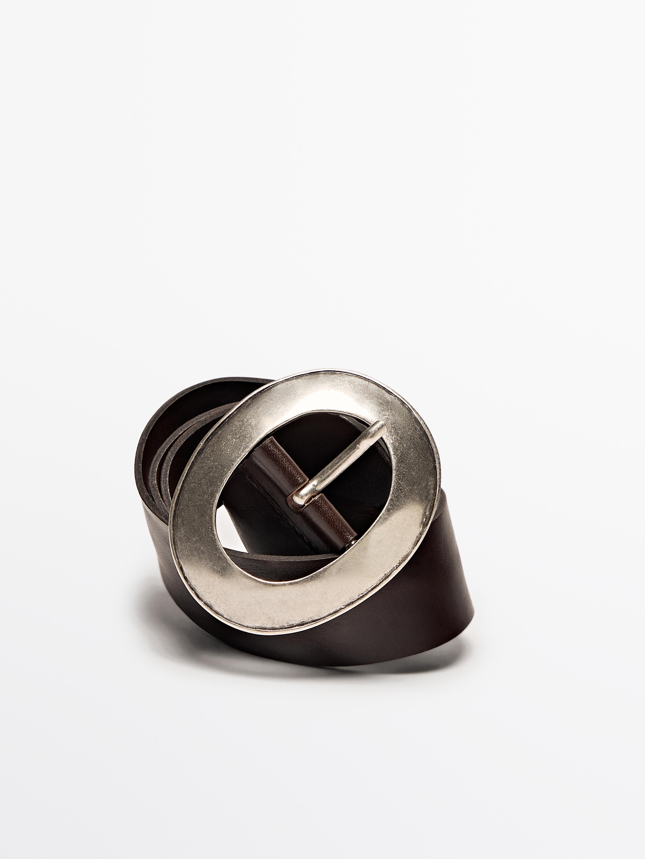 Nappa leather belt with oval buckle
