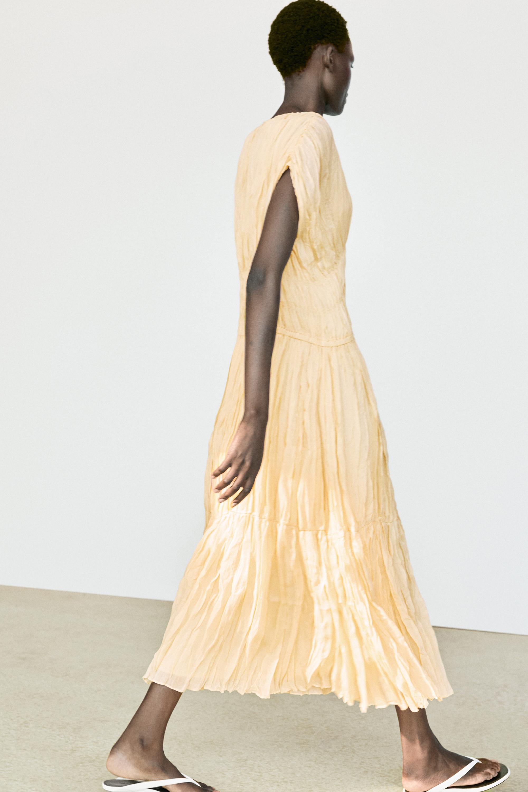 Flowing gathered midi dress — YELLOW